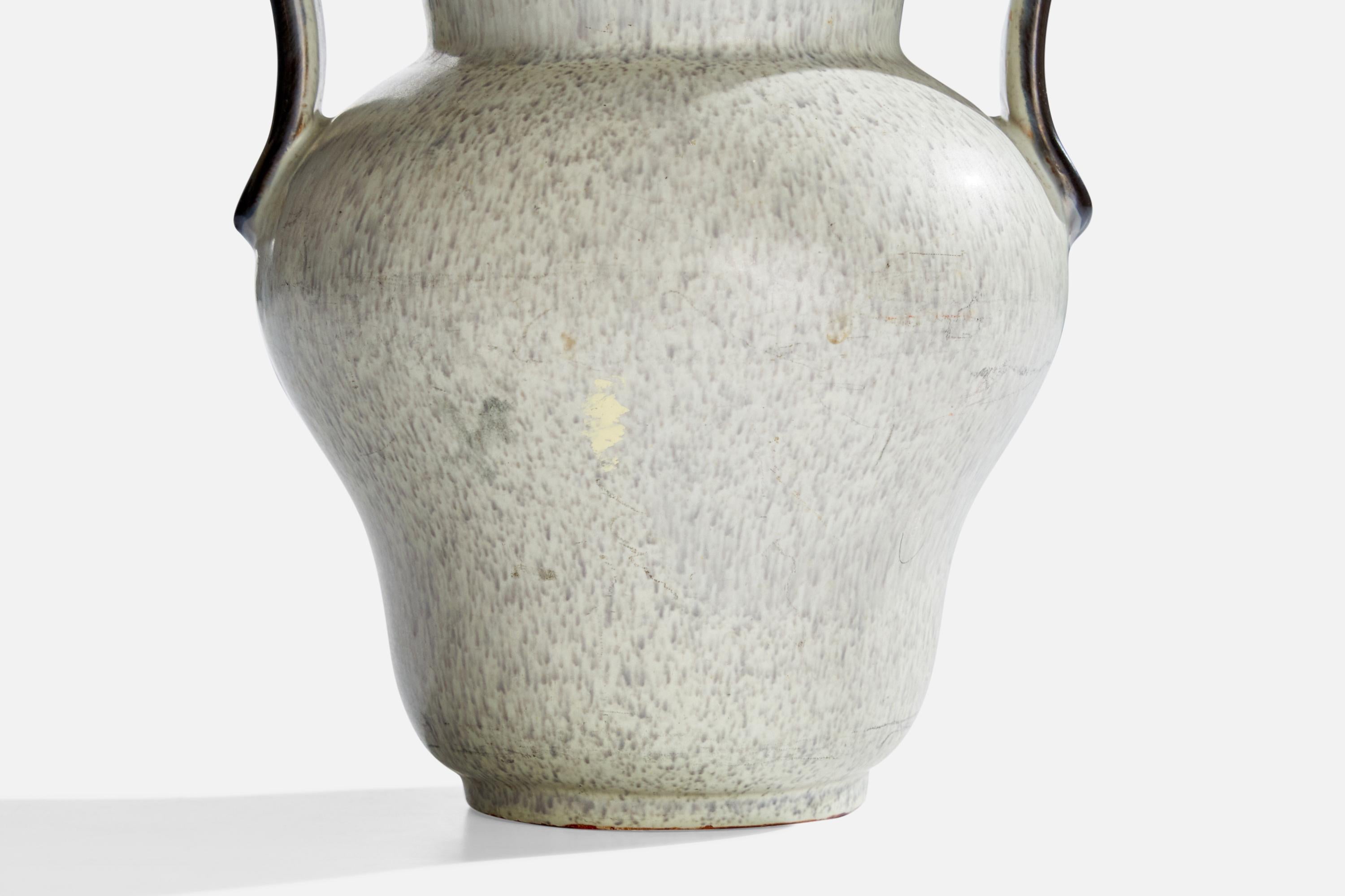 Vase en faïence de Upsala Ekeby, Suède, années 1930 en vente 1