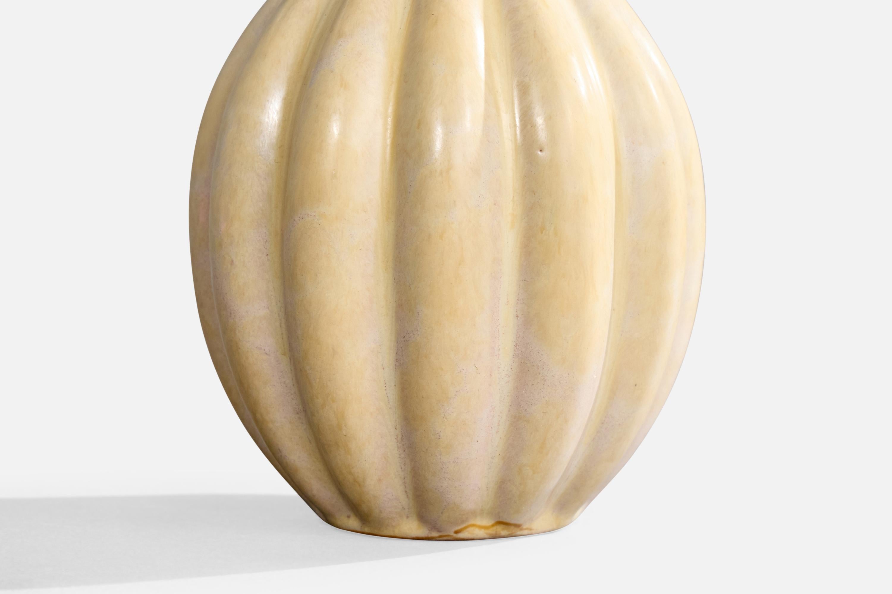 Upsala Ekeby, Vase, Earthenware, Sweden, 1930s For Sale 2