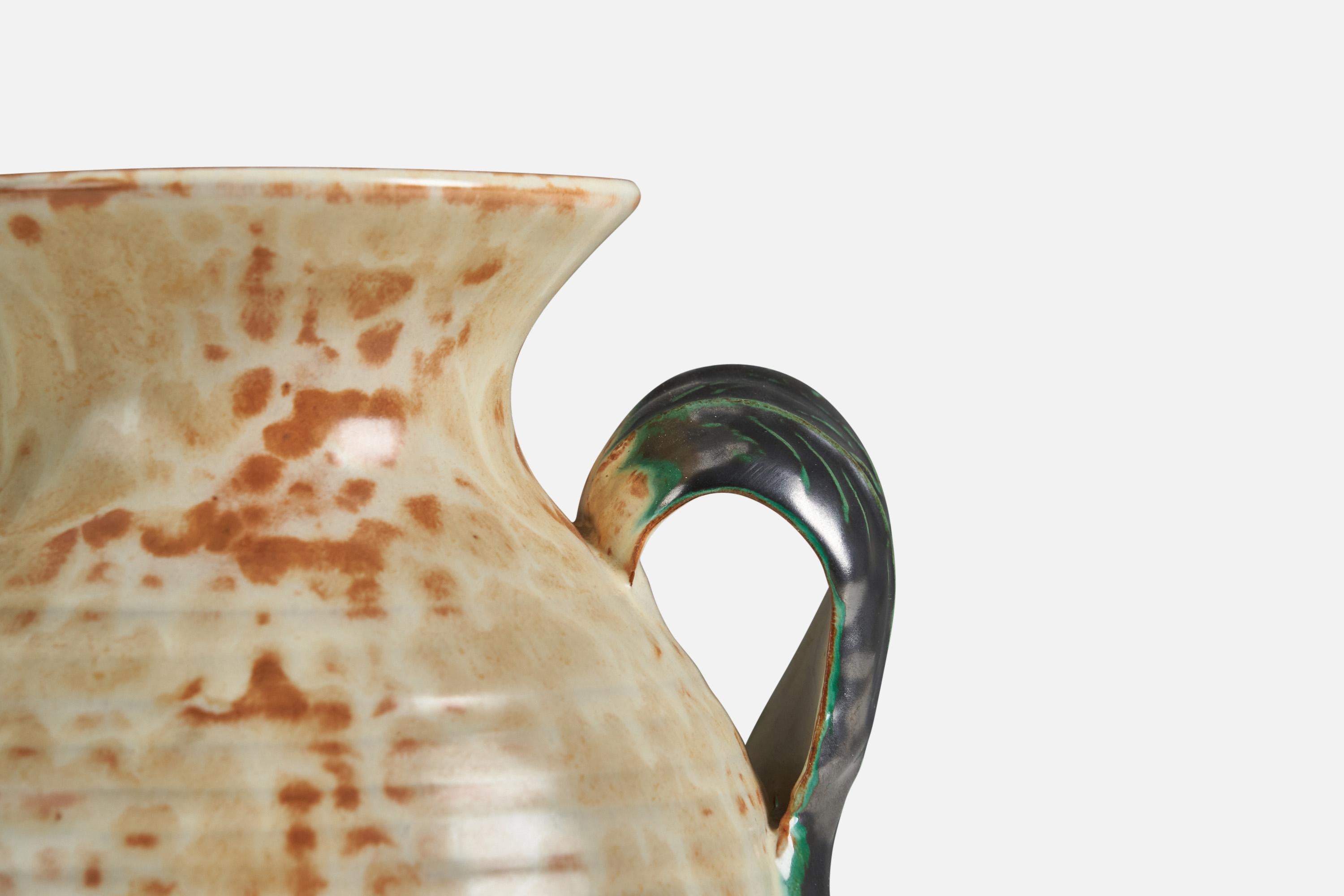 Upsala Ekeby, Vaso, Greene & Greene, terracotta, Svezia, anni '40 In condizioni buone in vendita a High Point, NC