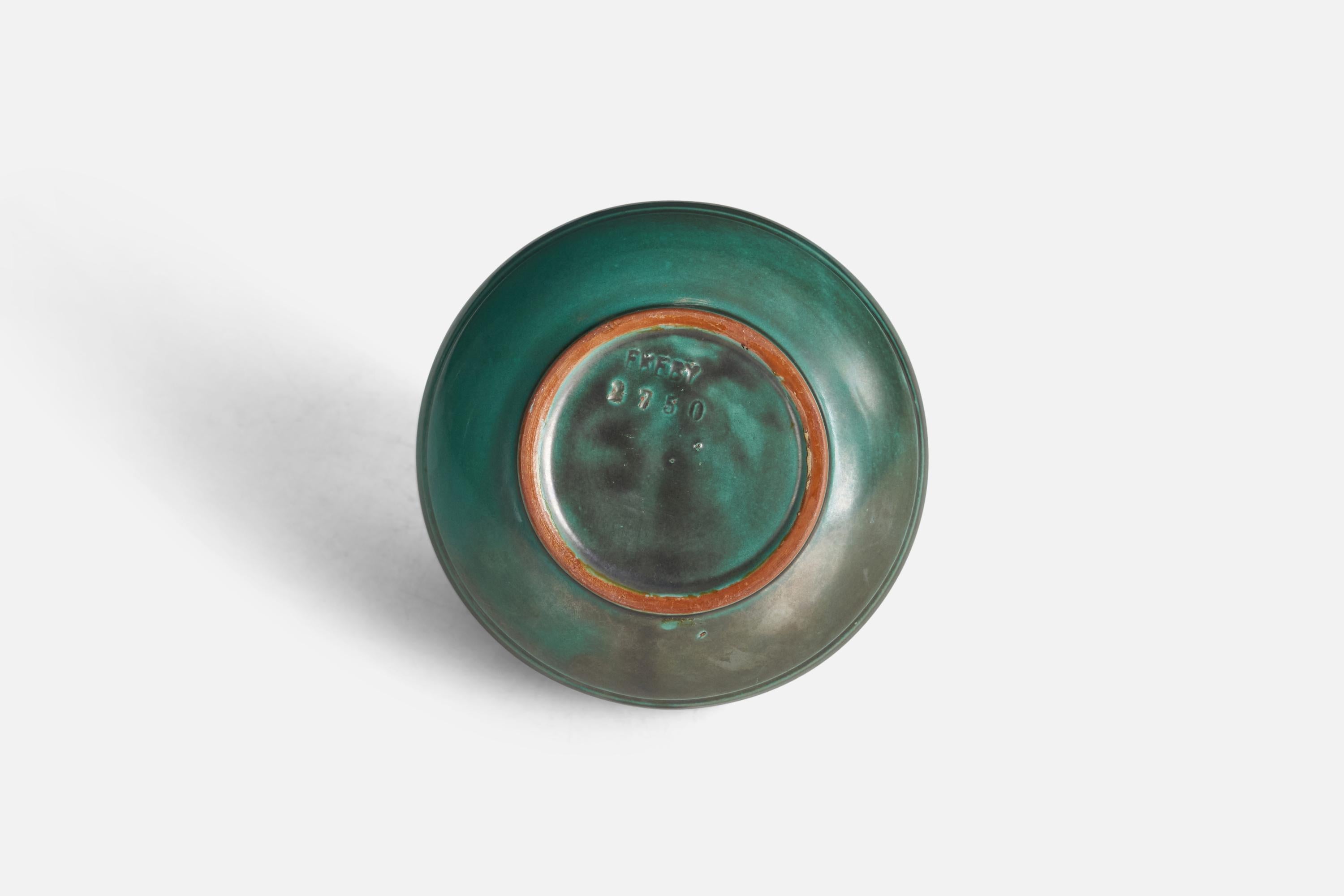Upsala Ekeby, Vase, Green Orange-Glazed Earthenware Sweden, 1940s In Good Condition For Sale In High Point, NC