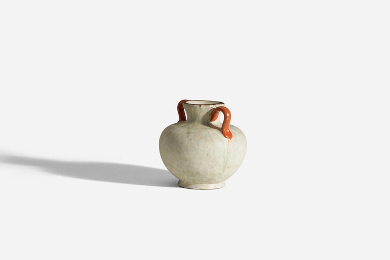 Upsala-Ekeby, Vase, Yellow Orange Glazed Incised Earthenware, Sweden, c. 1940s In Good Condition In West Palm Beach, FL