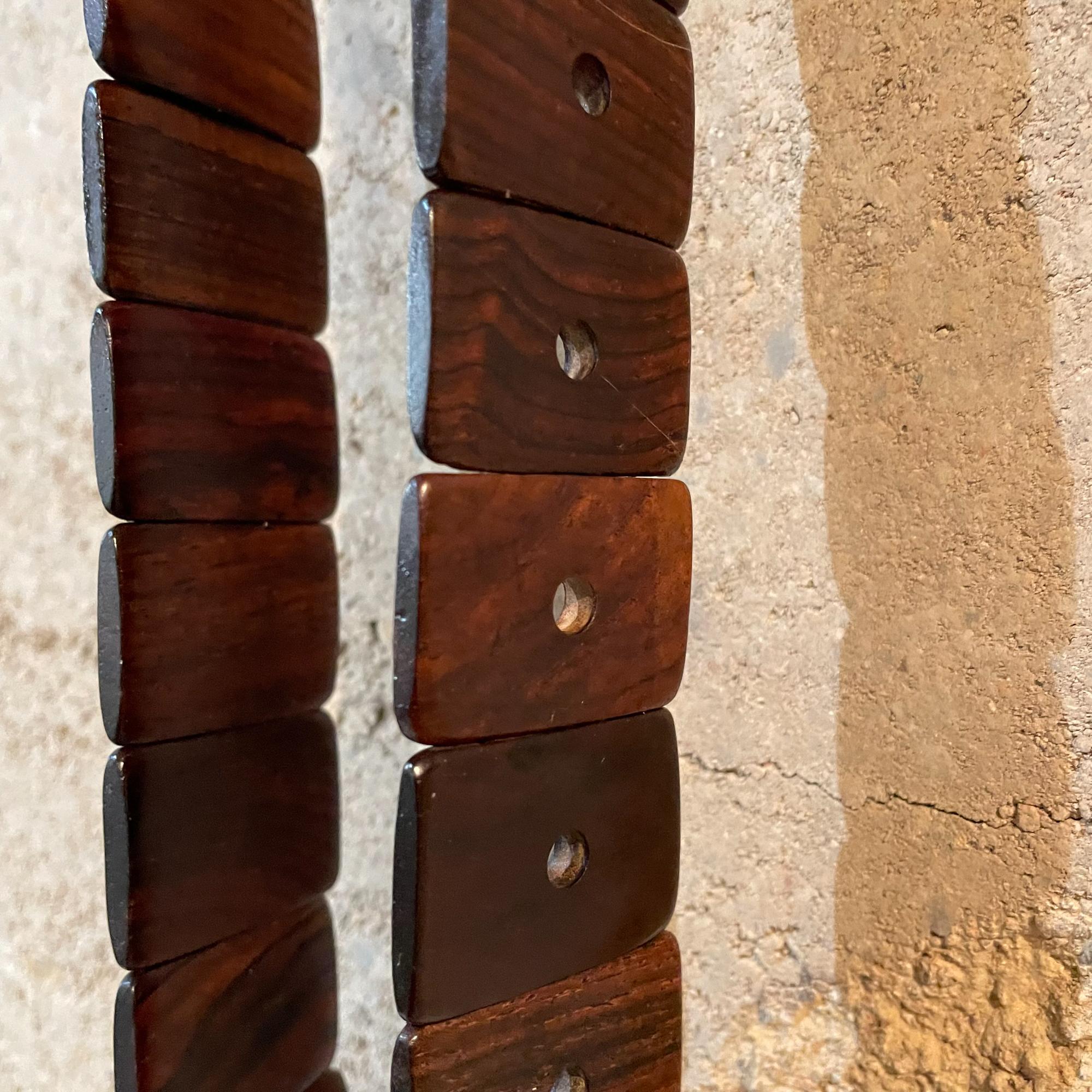 Cinturón de eslabones de palisandro exótico México, artesanal, años 70 en venta 1