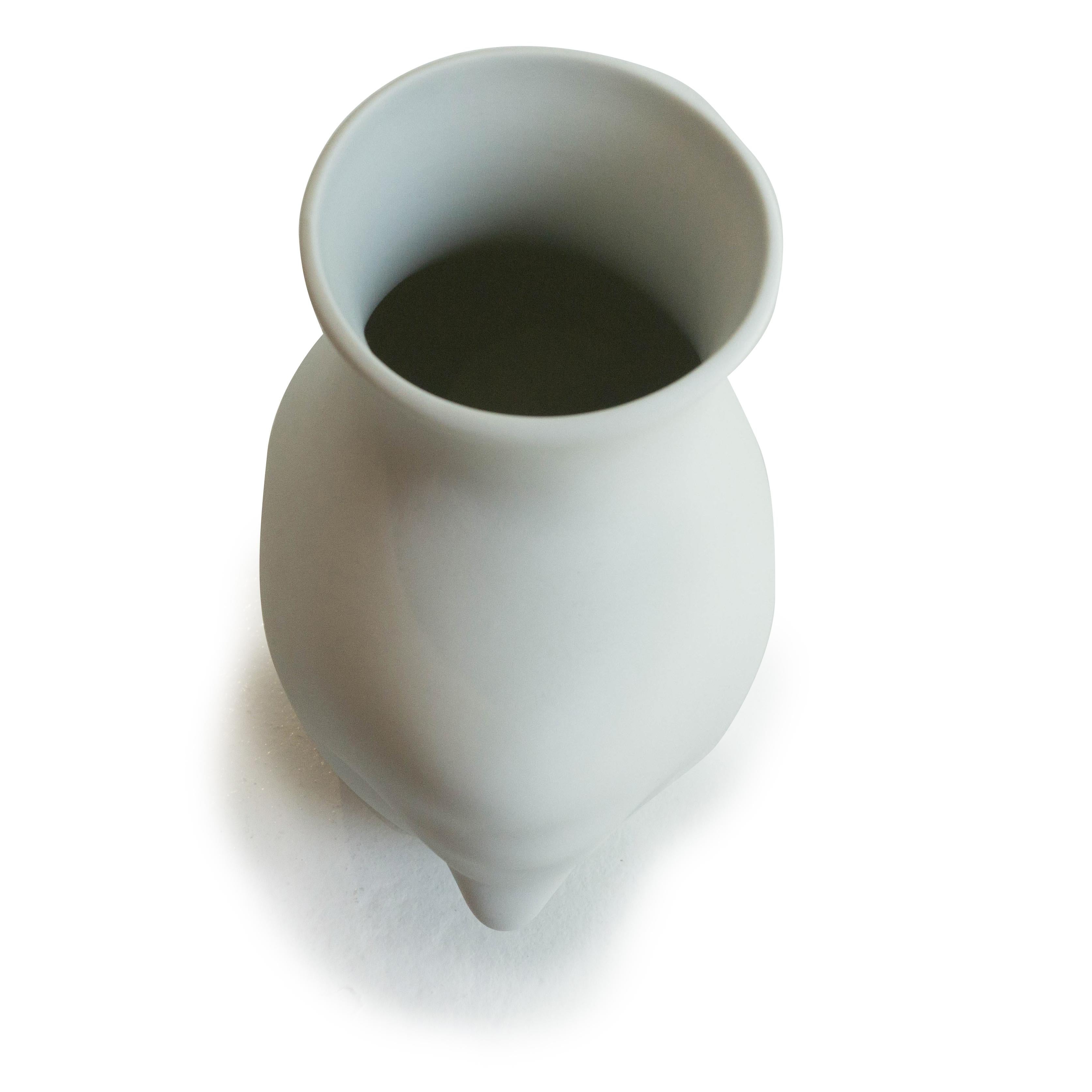 Dutch Upside Down Head Porcelain Vase 