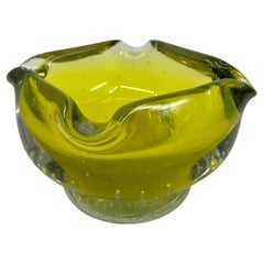 Cendrier en verre à l'uranium
