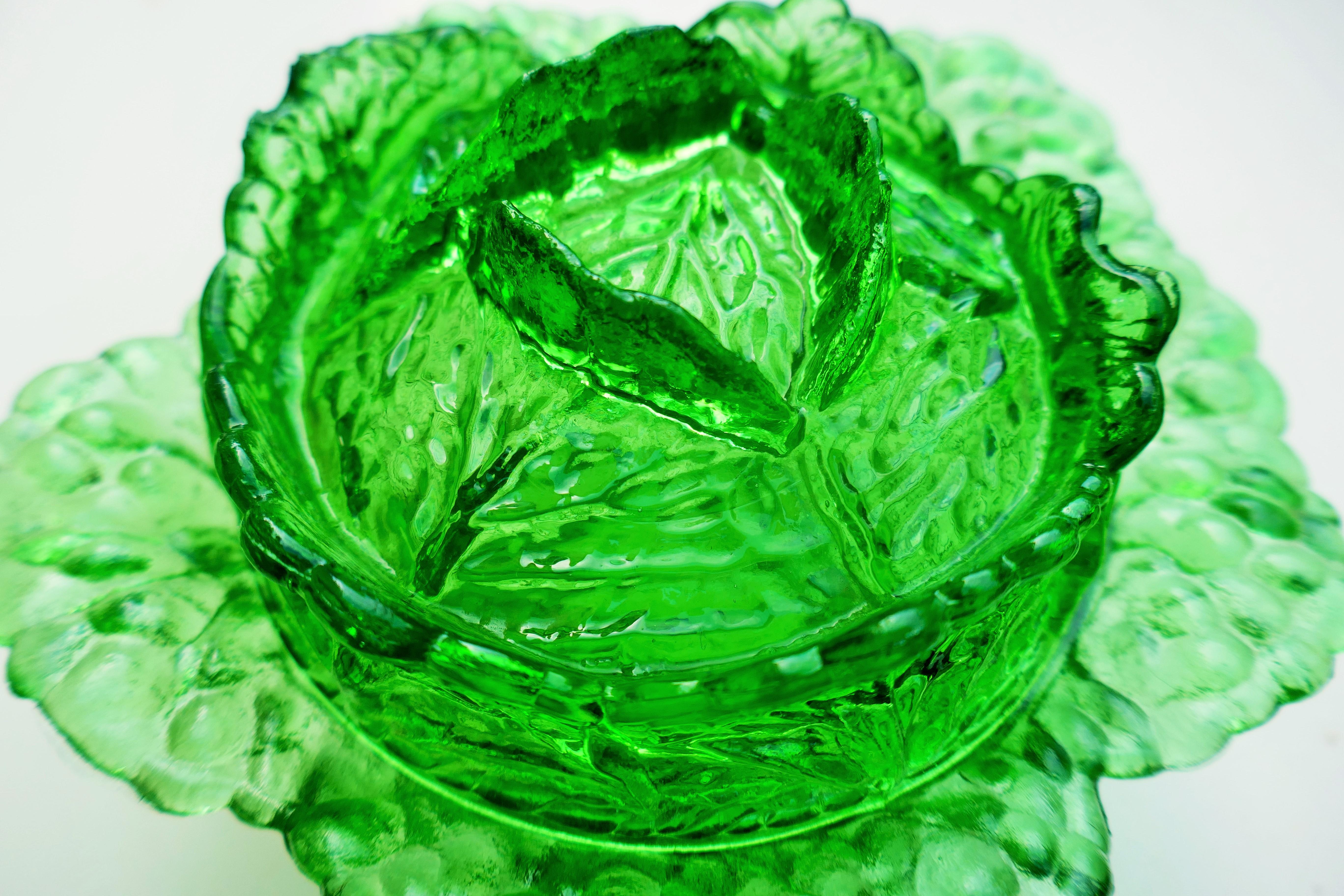 Butter dish Uranium glass cauliflower container possible Portieux Vallerysthal For Sale 4