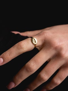 URART 18k Gold "Hebe" Signet Ring Depicting Hebe the Greek Goddess of Youth