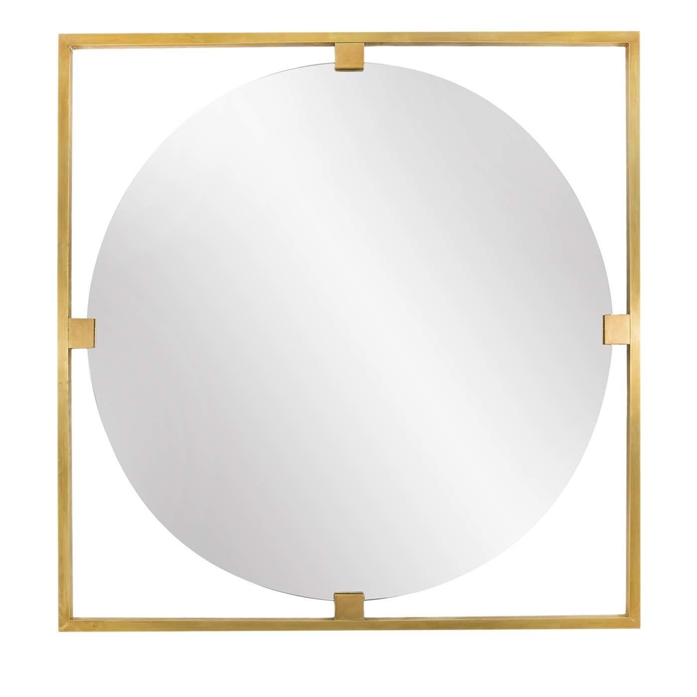 This stunning object of functional decor will add a superb accent on a wall in a powder room, bedroom, or entryway. This magnificent design combines rigorous geometric shapes and a minimalist design, combined with traditional materials for a