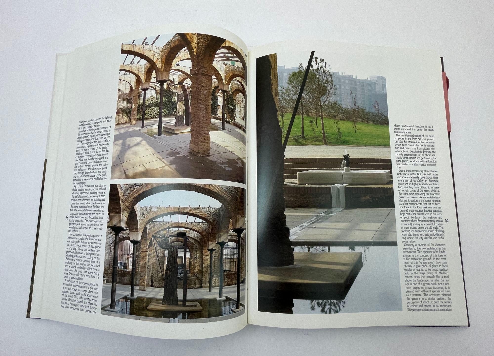Urban Architecture European Masters/3 Hardcover in Slipcase 1991 For Sale 3