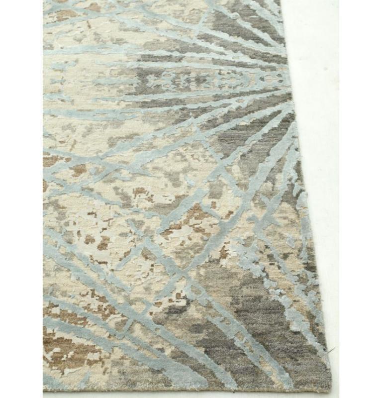 Modern Urban Bloom Antique White & Slate Blue 195x295 cm Hand Knotted Rug For Sale