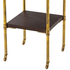 Tavolino urbano in ottone con ruote