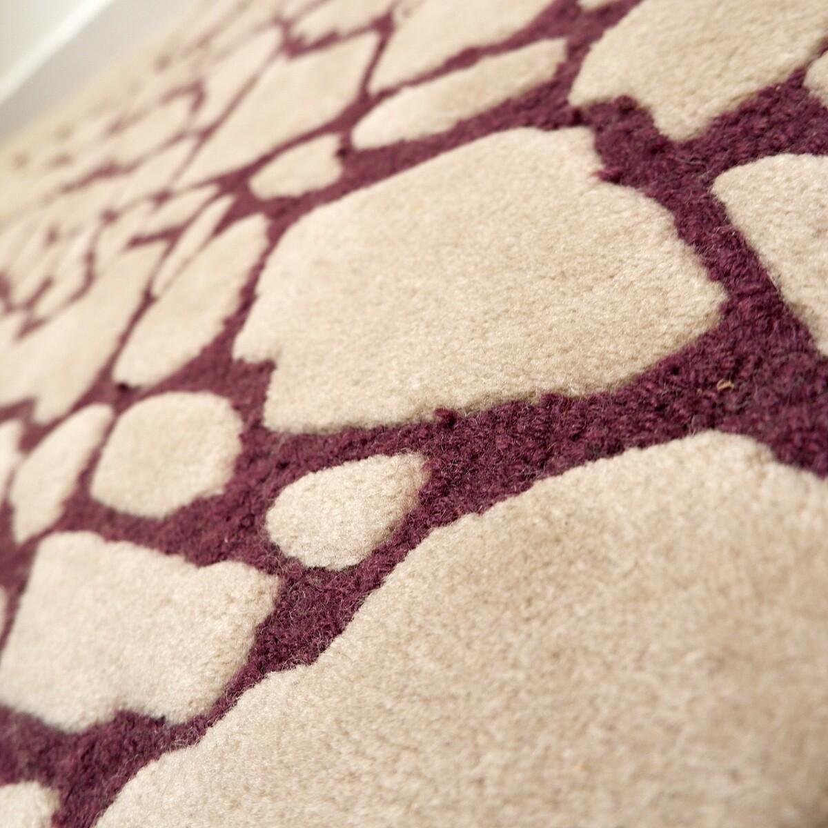 Urban Carpets Großer zweifarbiger Vintage-Teppich - Beige und Aubergine 300x200cm im Angebot 4