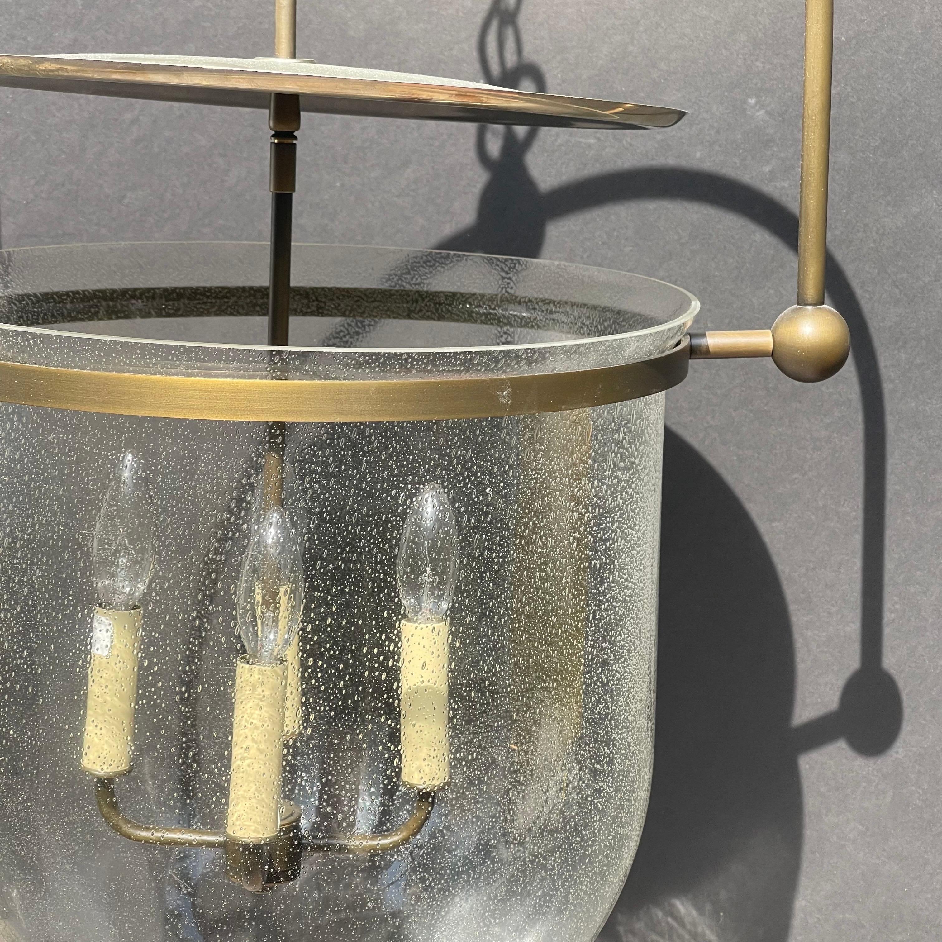 Urban Electric Smoke Bell, Hängeleuchte aus antikem Messing mit Zierglas und antiker Messing-Hängelampe im Angebot 1