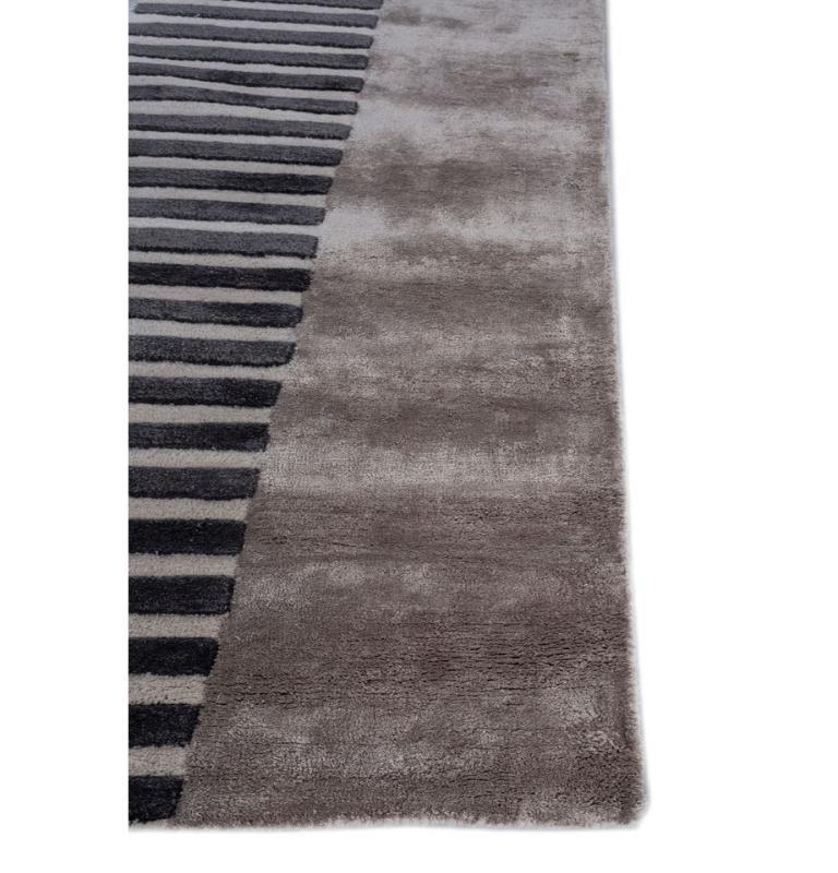 Modern Urban Origami Oasis Antique White & Stone Gray 160X243 cm Hand Tufted Rug For Sale