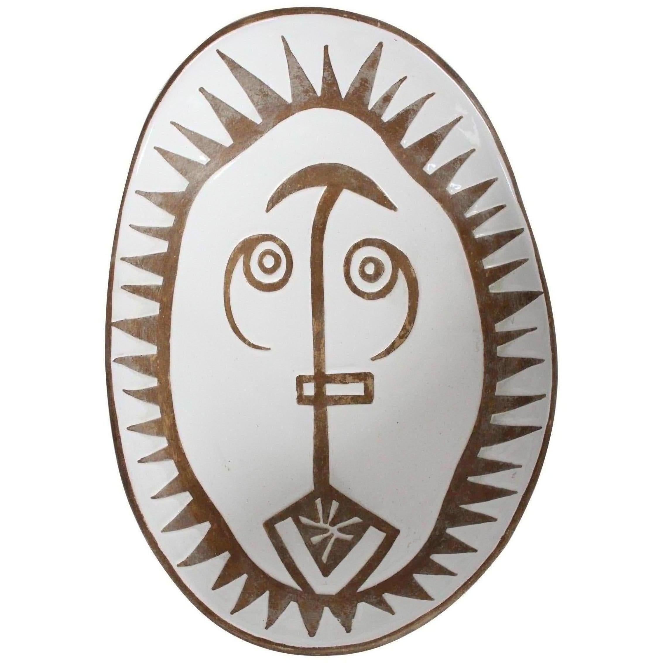 Urbano Zaccagnini Italian Ceramic Bowl in the Style of Picasso Mask Face Pottery For Sale