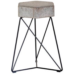 "Urbe" Contemporary Stool in Concrete and Steel, Brazilian Design