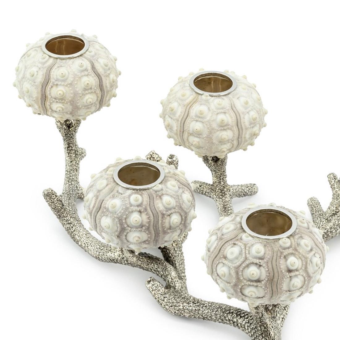 Candleholder Urchin with silver plated coral metal 
structure and with 5 candleholders urchin shells.