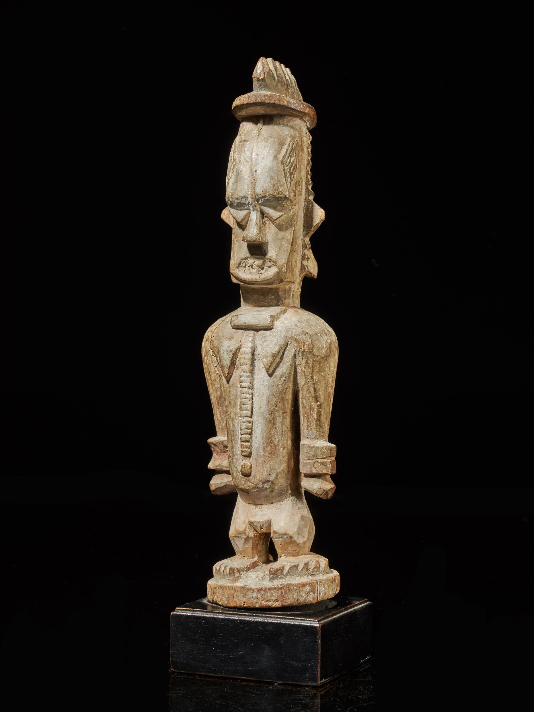 Hand-Carved Urhobo People, Nigeria, Family Ancestor Statue with Rests of Kaolin