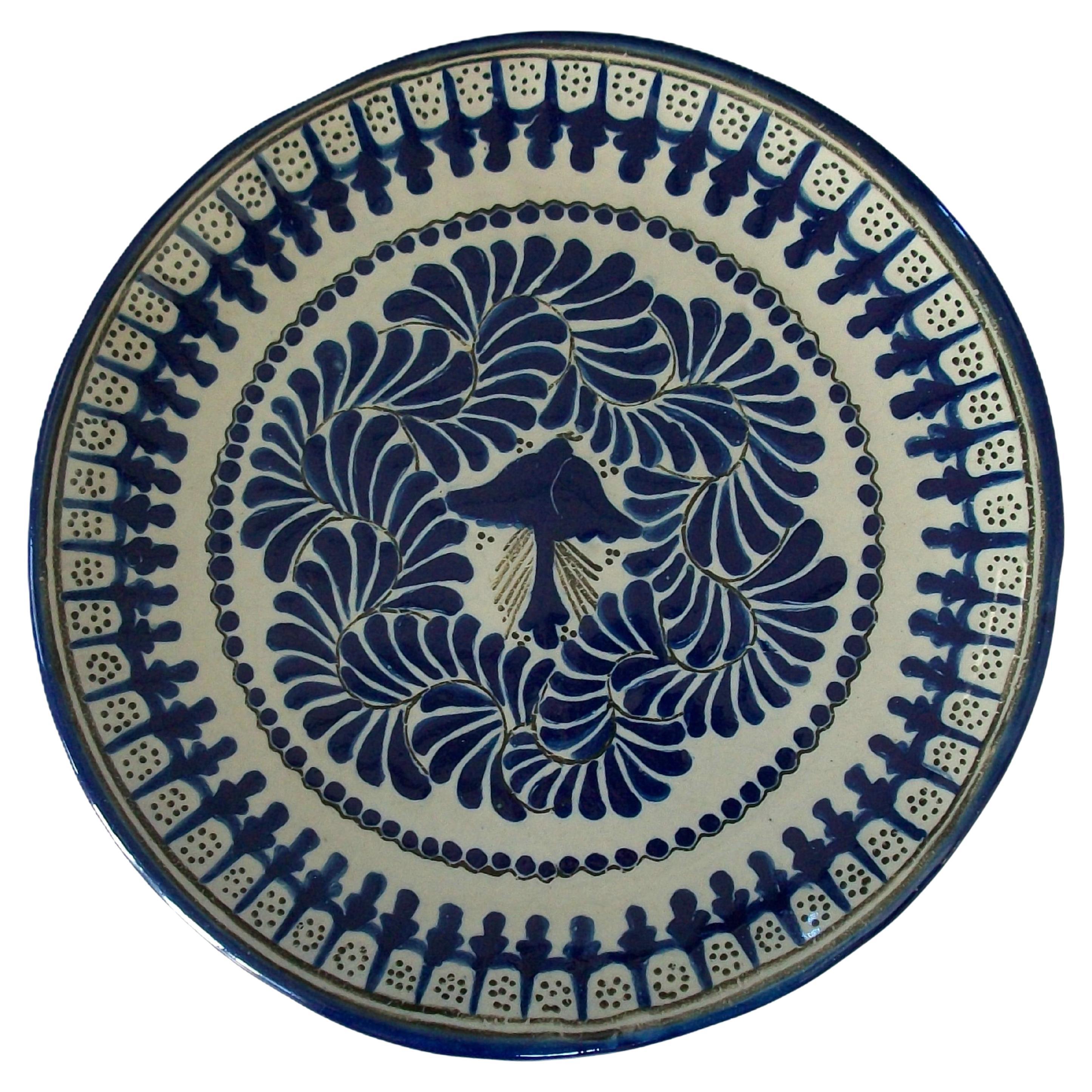 URIARTE TALAVERA - Chargeur en poterie peint à la main - Mexique - Fin du 20e siècle