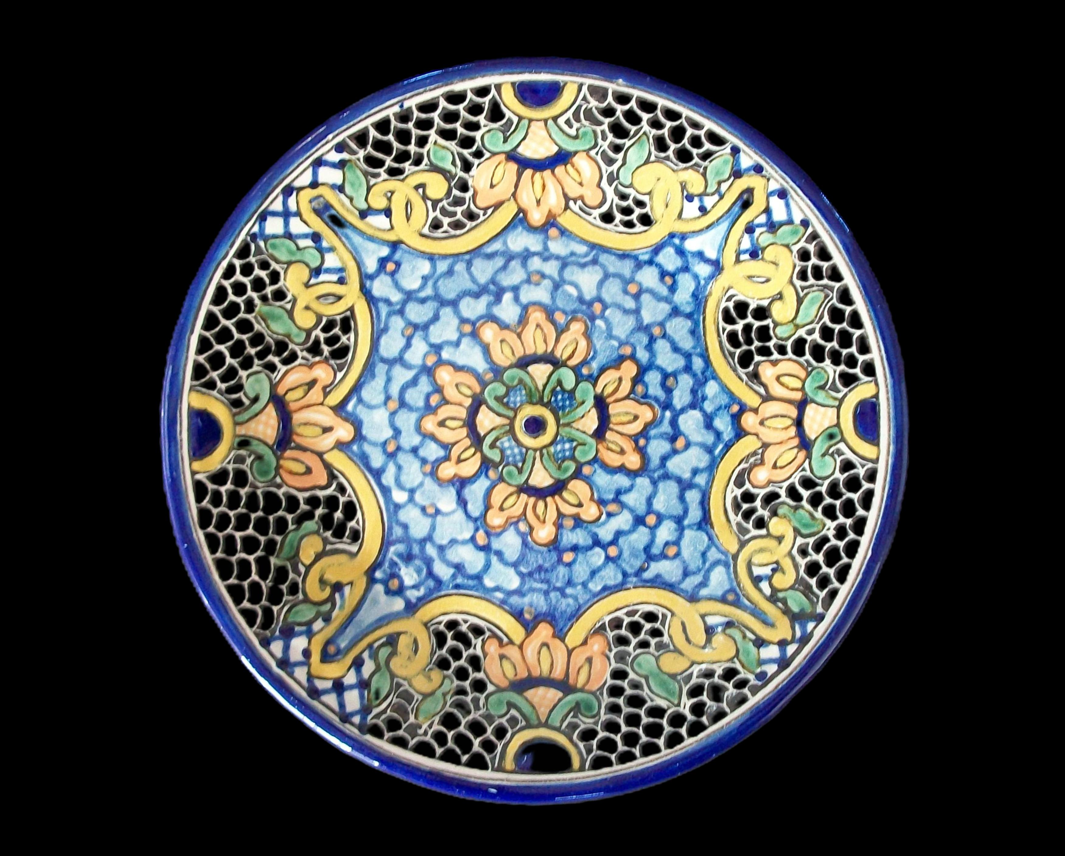 URIARTE TALAVERA - Plato de Cerámica Pintado a Mano - México - Finales Siglo XX en venta 1
