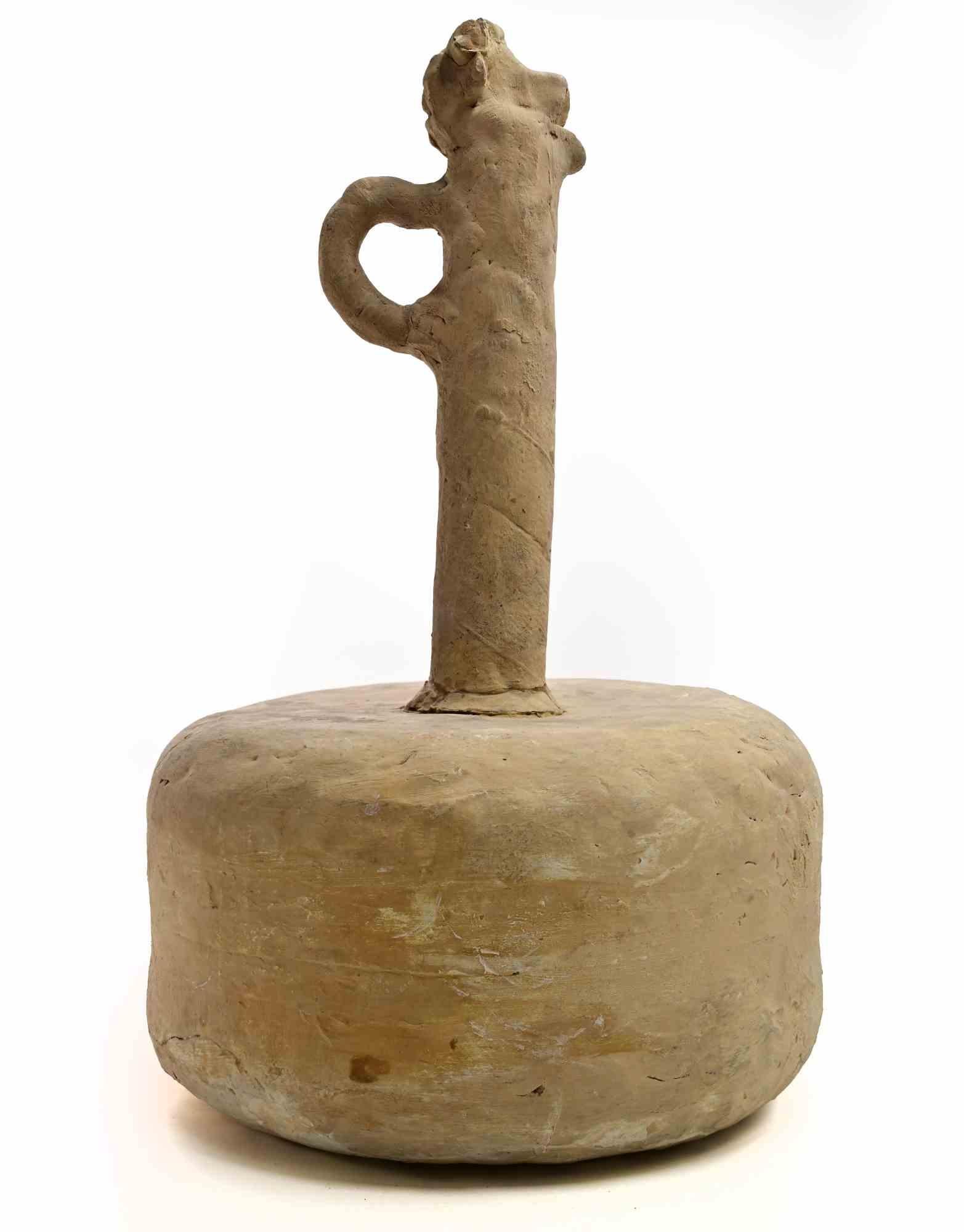 Painted Terracotta sculpture realized by Sirio Pellegrini in 1960s.

Good condition.

Sirio Pellegrini, born in Rome on March 1, 1922, of Abruzzo origins (Capestrano), spent his childhood years in Rome, in the heart of the old city, behind the
