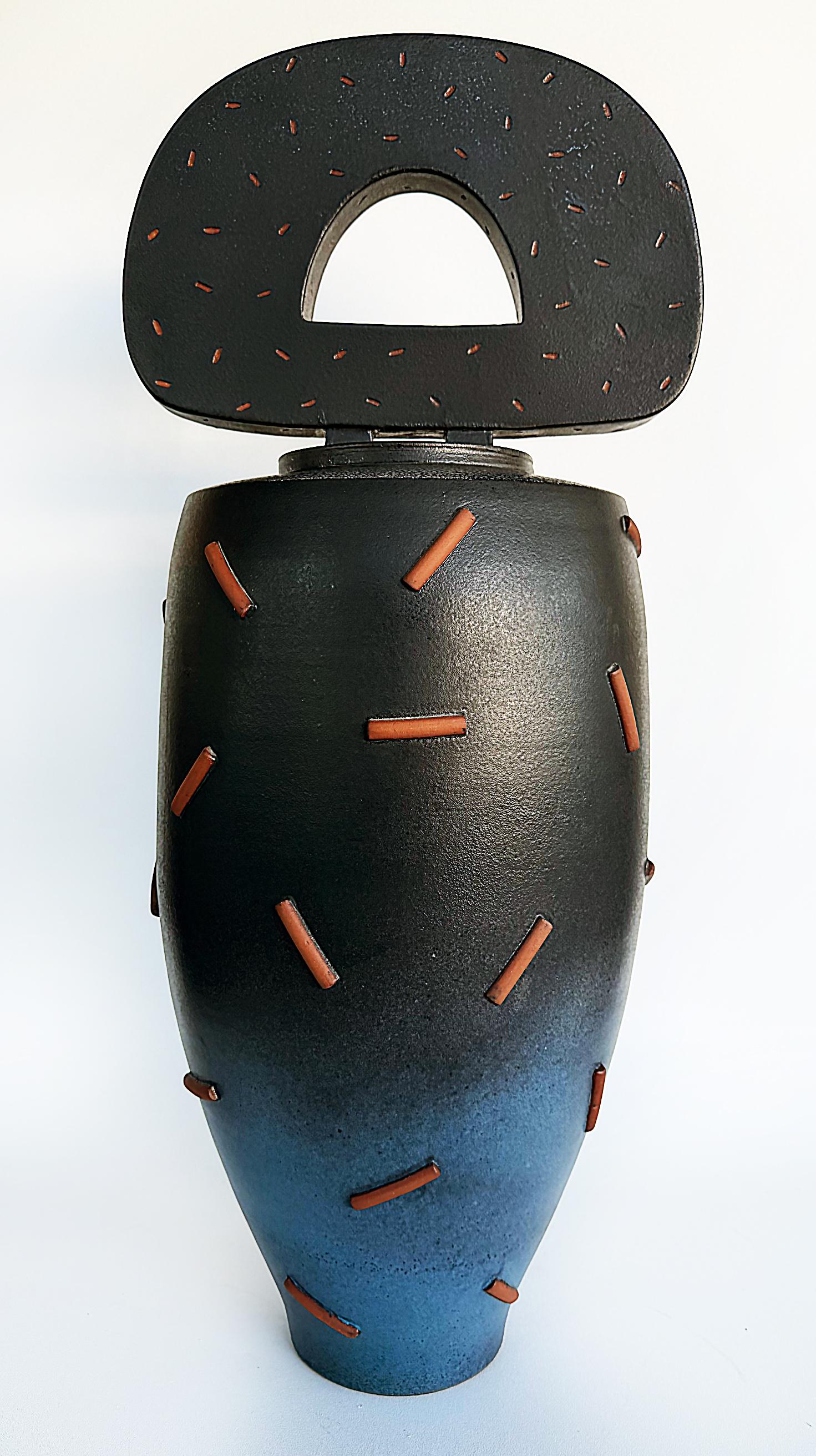 Urne en poterie postmoderne Mosuo Ojima Monumental 1980 en vente 2