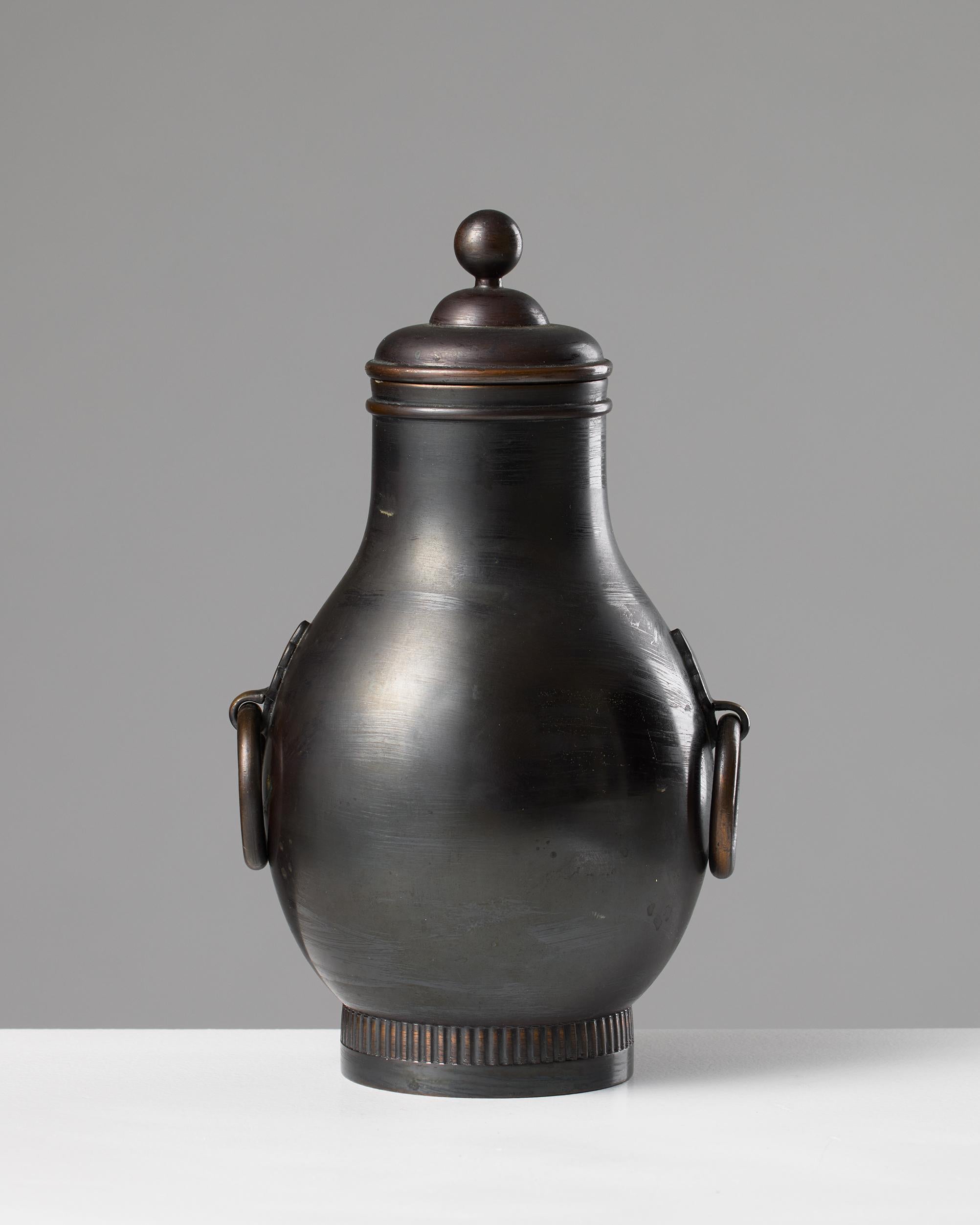 Urna per Svenskt Tenn, Svezia, 1929 In condizioni buone in vendita a Stockholm, SE