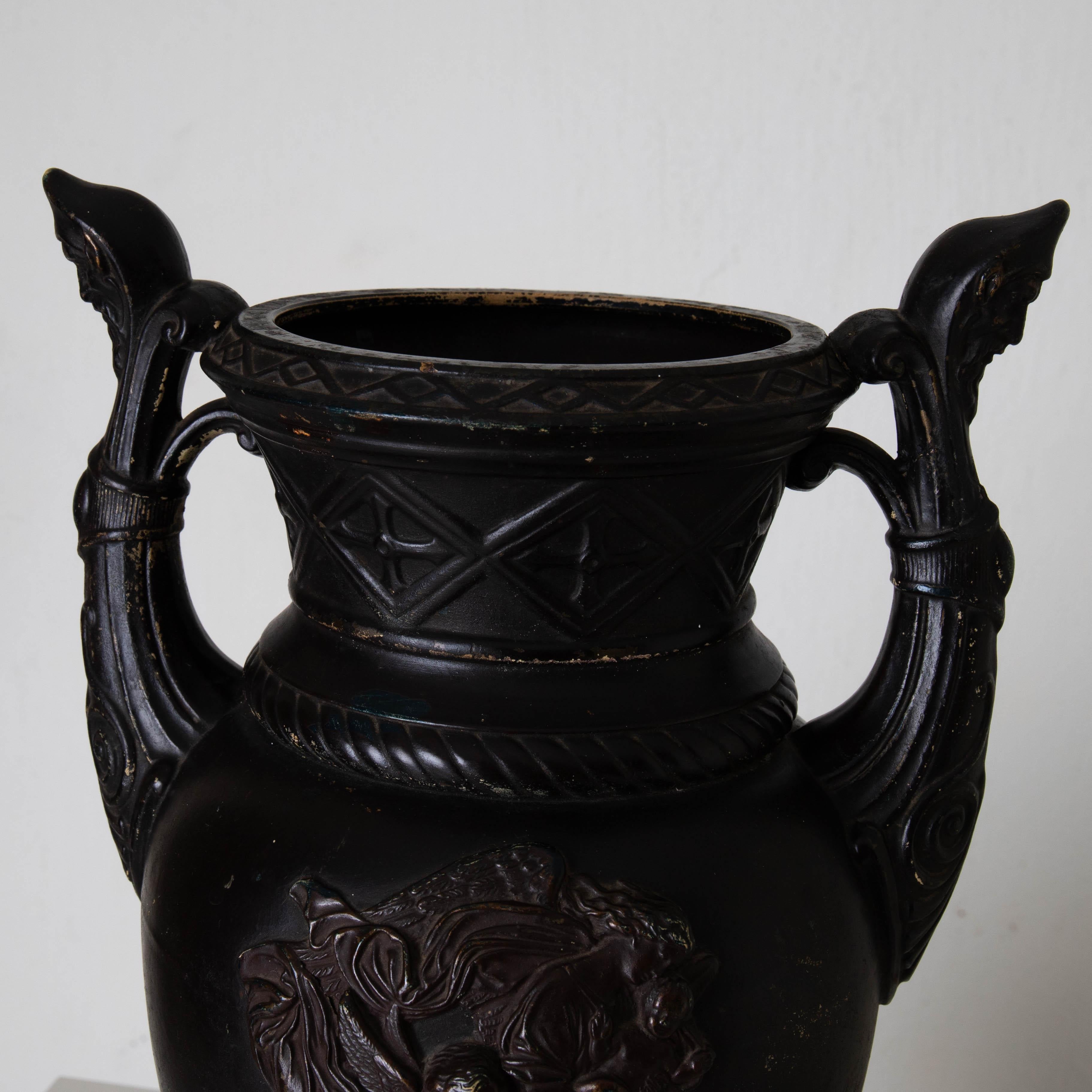 Urn Swedish Black Terracotta Neoclassical, Early 19th Century, Sweden 2