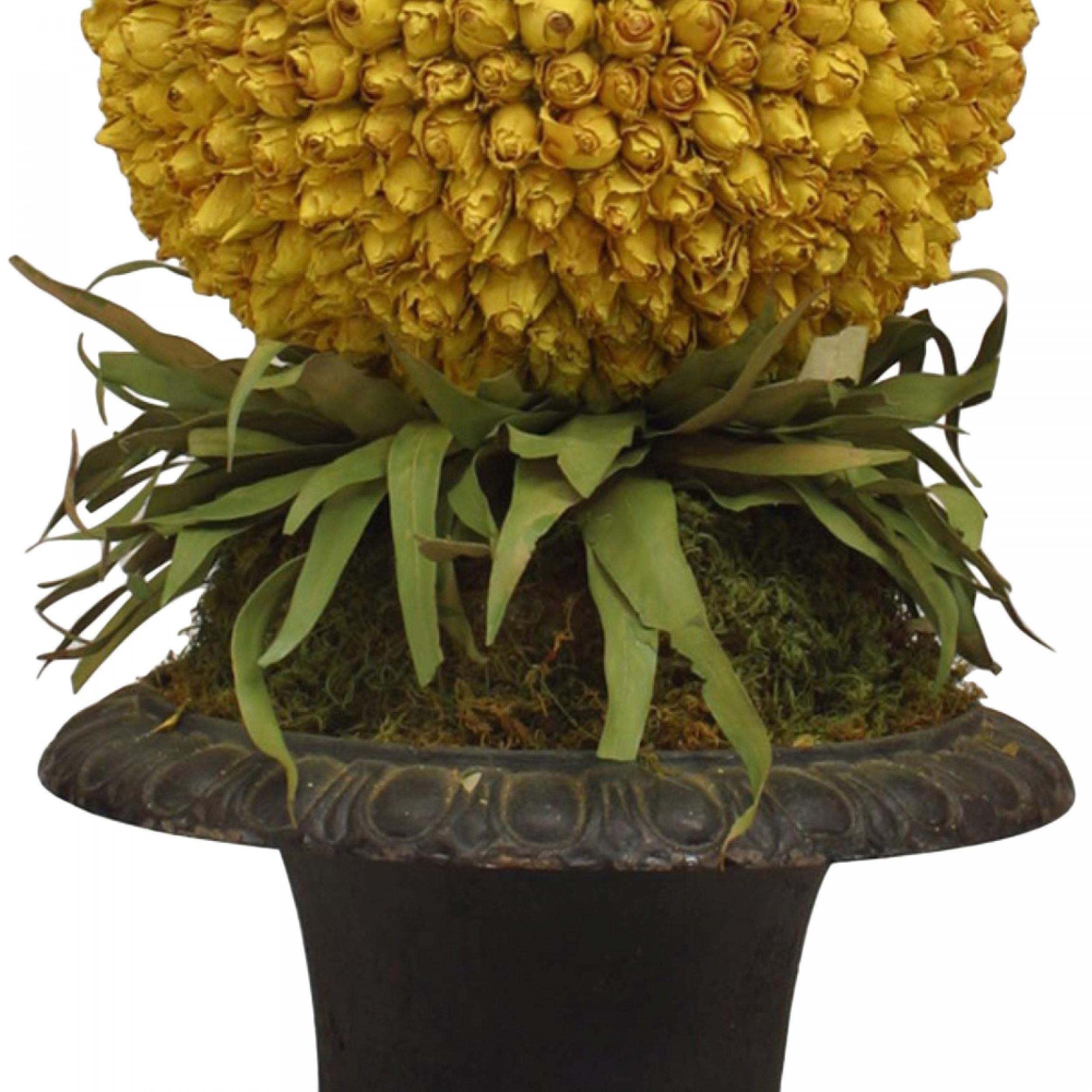 Fatto a mano Urna con composizione di fiori secchi di ananas in vendita