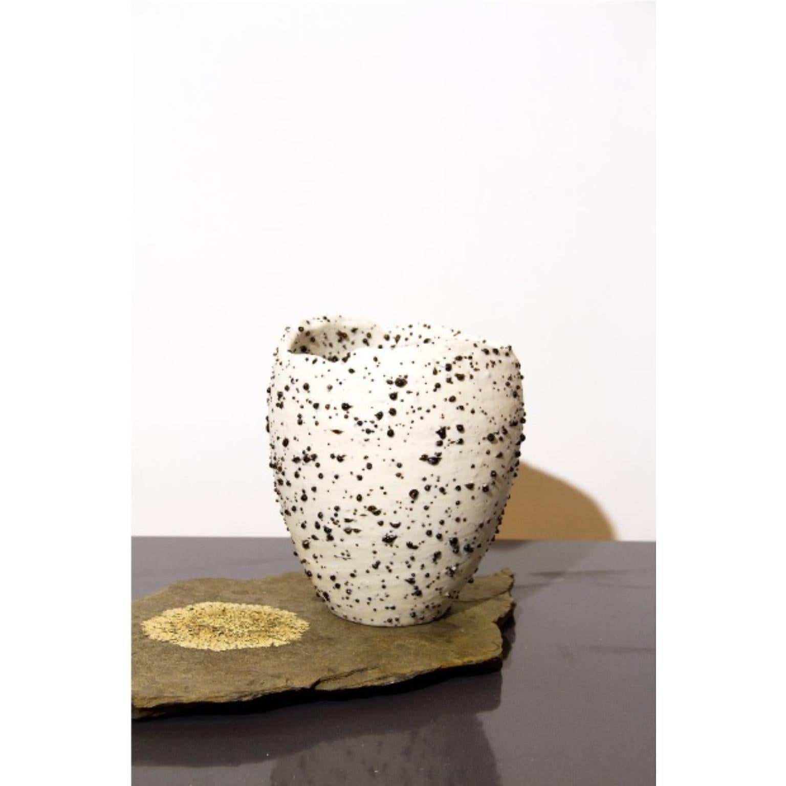 URNA White Telluride Small Vase B.T.S.V. by Tellurico
Signed And Numbered.
Dimensions: Ø 16 x H 21 cm.
Materials: Volcanic porcelain.

After graduating with a Master of Contextual Design at the Design Academy of Eindhoven, 2017 Francesco Pace