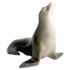Vintage URSS Ceramic Sculpture of a Seal from the 1940s