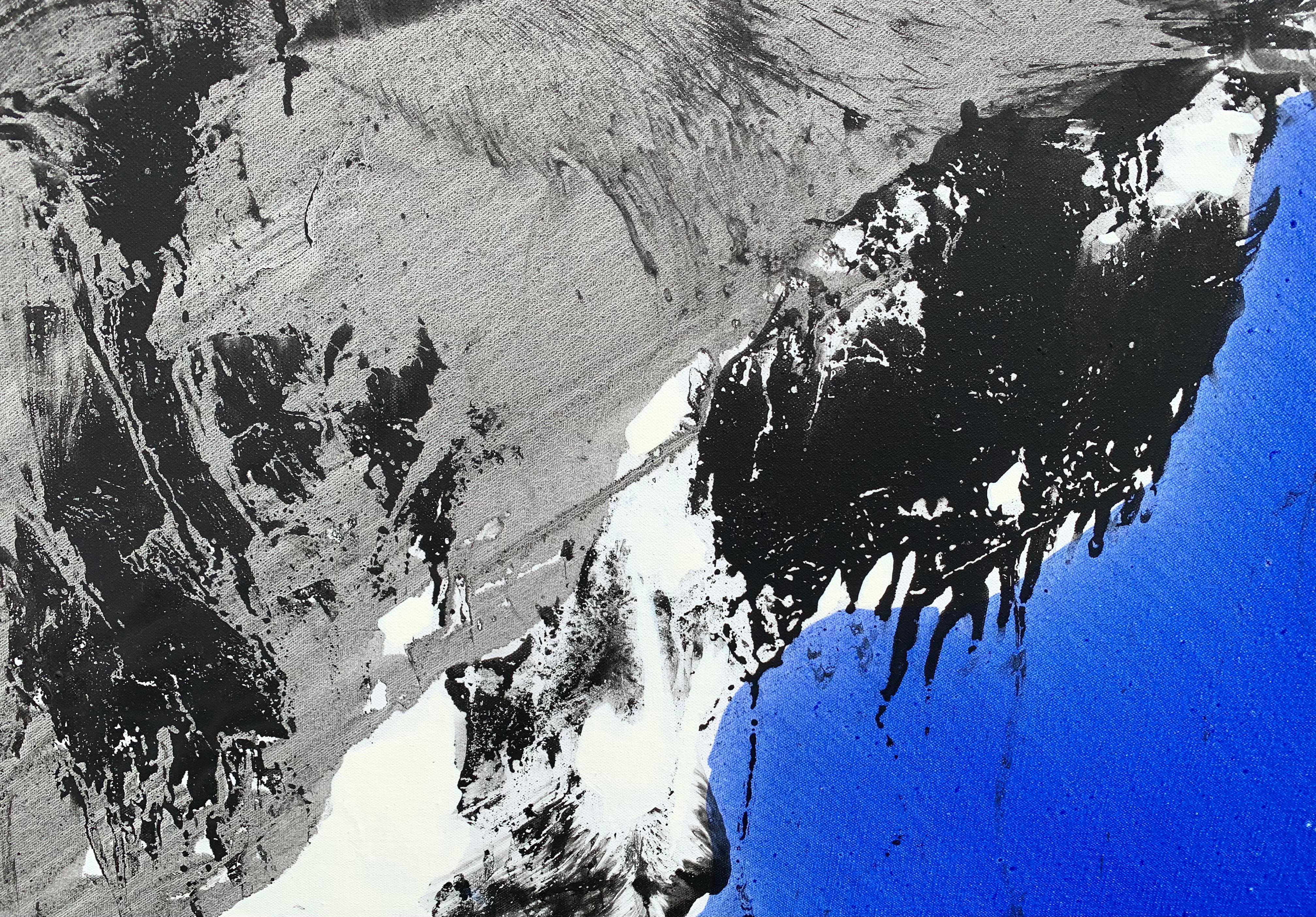 Urszula Wilk - Künstlerstatement:
 Ich habe mich schon immer für die Idee der Unendlichkeit eines Gemäldes und ihr Gegenteil, nämlich die physische Endlichkeit des Gemäldes, interessiert. Diese physische Endlichkeit eines Gemäldes erscheint, wenn