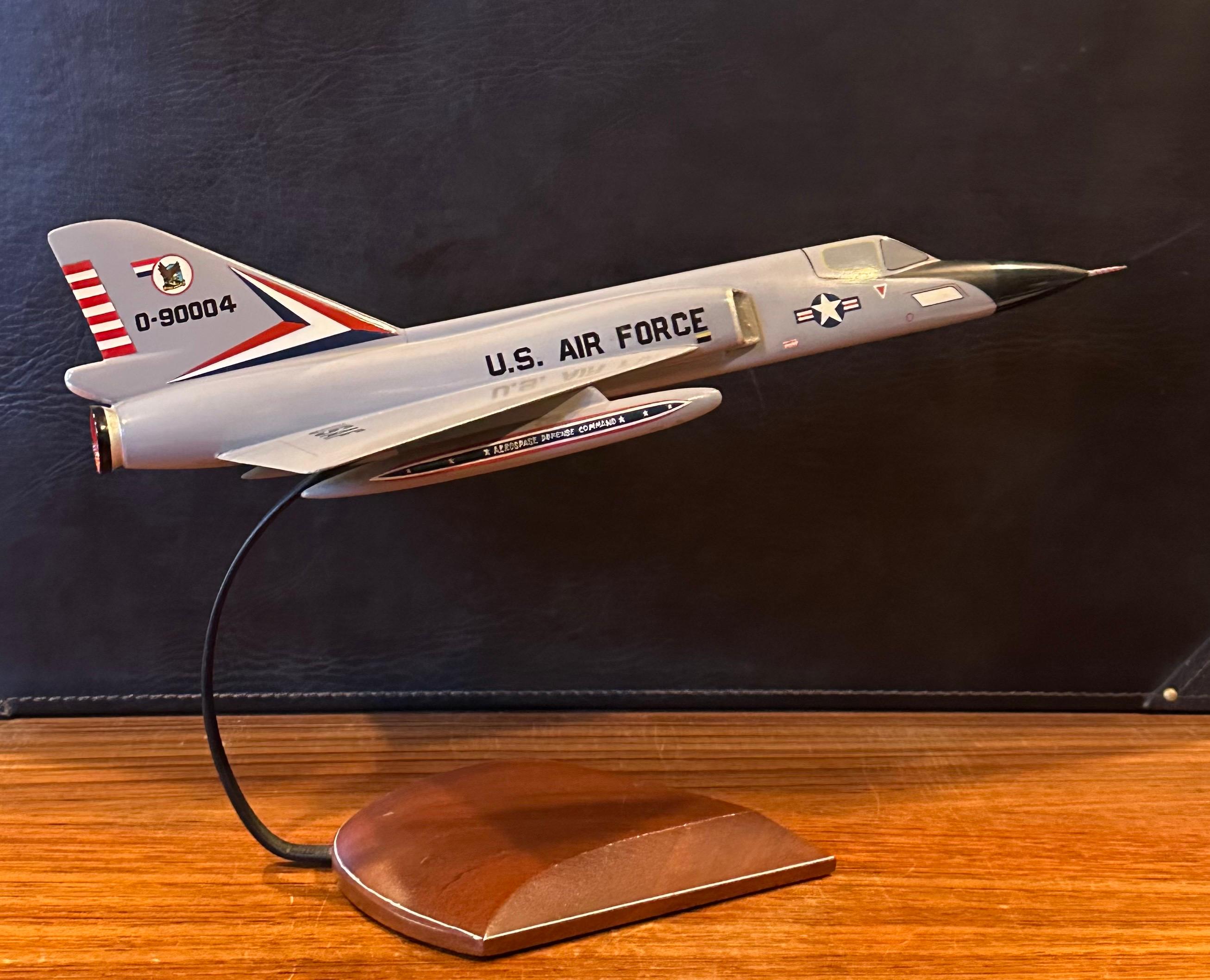 U.S. Air Force Convair F-106 Delta Dart Airplane / Jet Contractor Desk Model 10