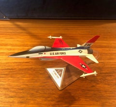 U.S. Air Force F-16 Air Combat Fighter Contractor Desk Model