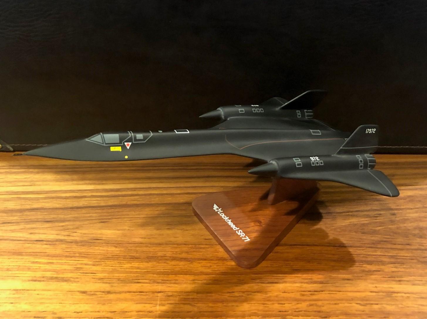 Philippine U.S. Air Force Lockheed SR-71 Blackbird Airplane / Jet Contractor Desk Model