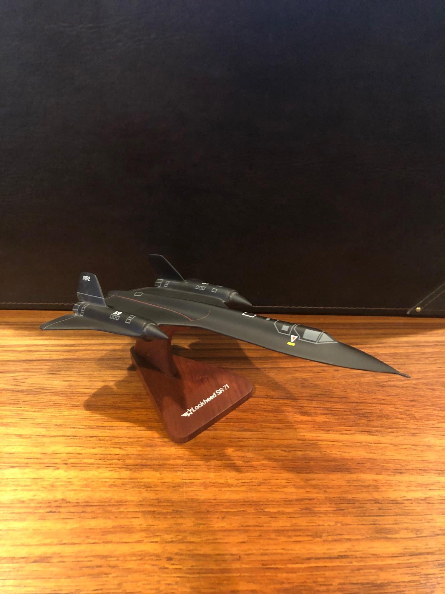 20th Century U.S. Air Force Lockheed SR-71 Blackbird Airplane / Jet Contractor Desk Model