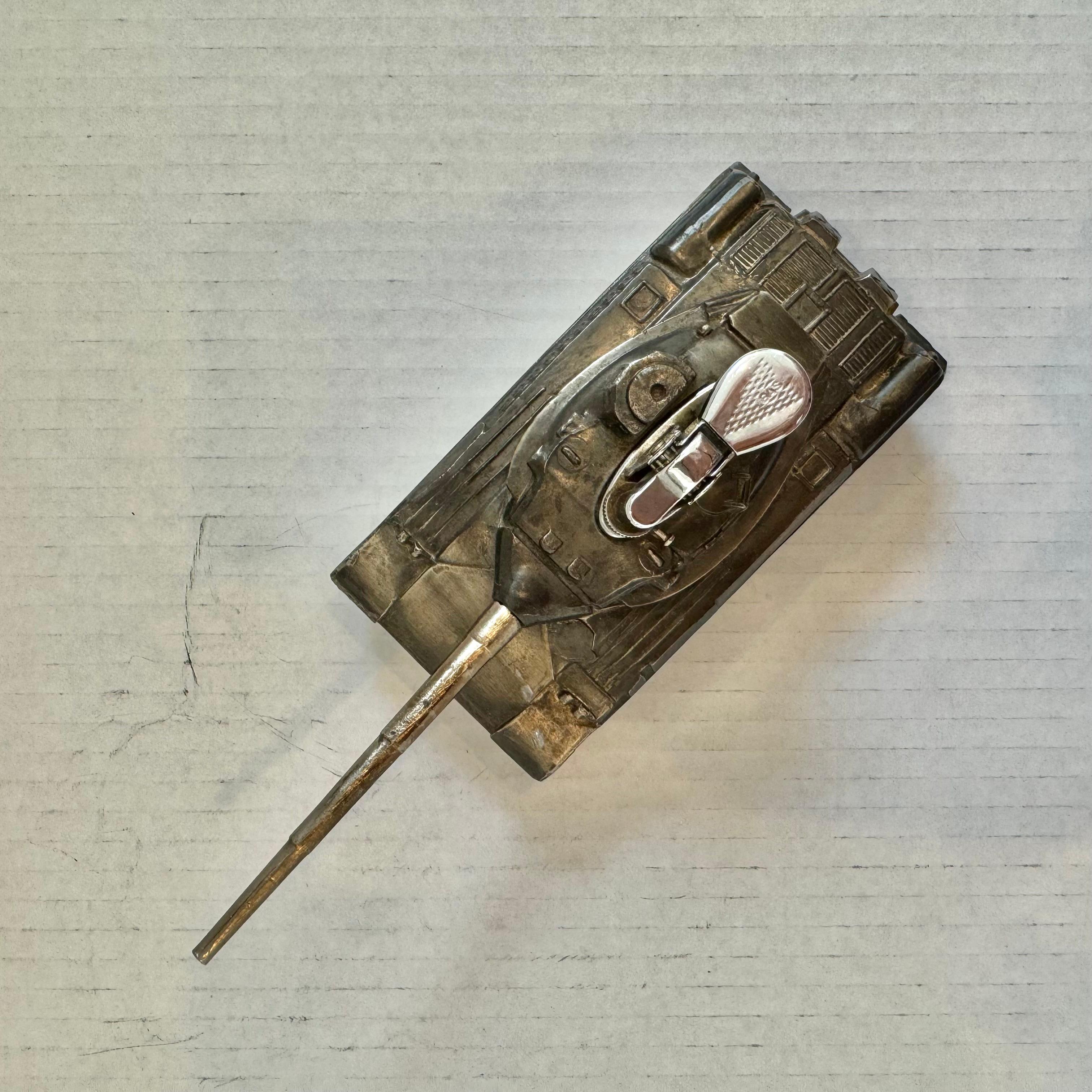 US Army Tank Lighter, 1980s Japan For Sale 3