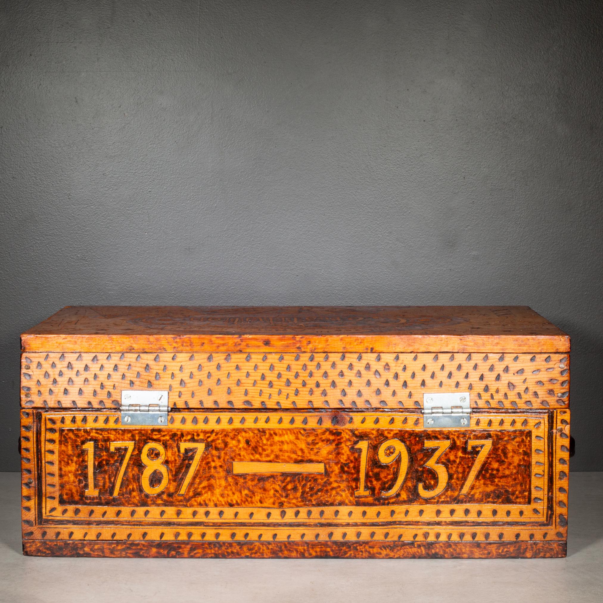 Artisanat A.I.C C. Boîte d'art populaire c.1937 en vente