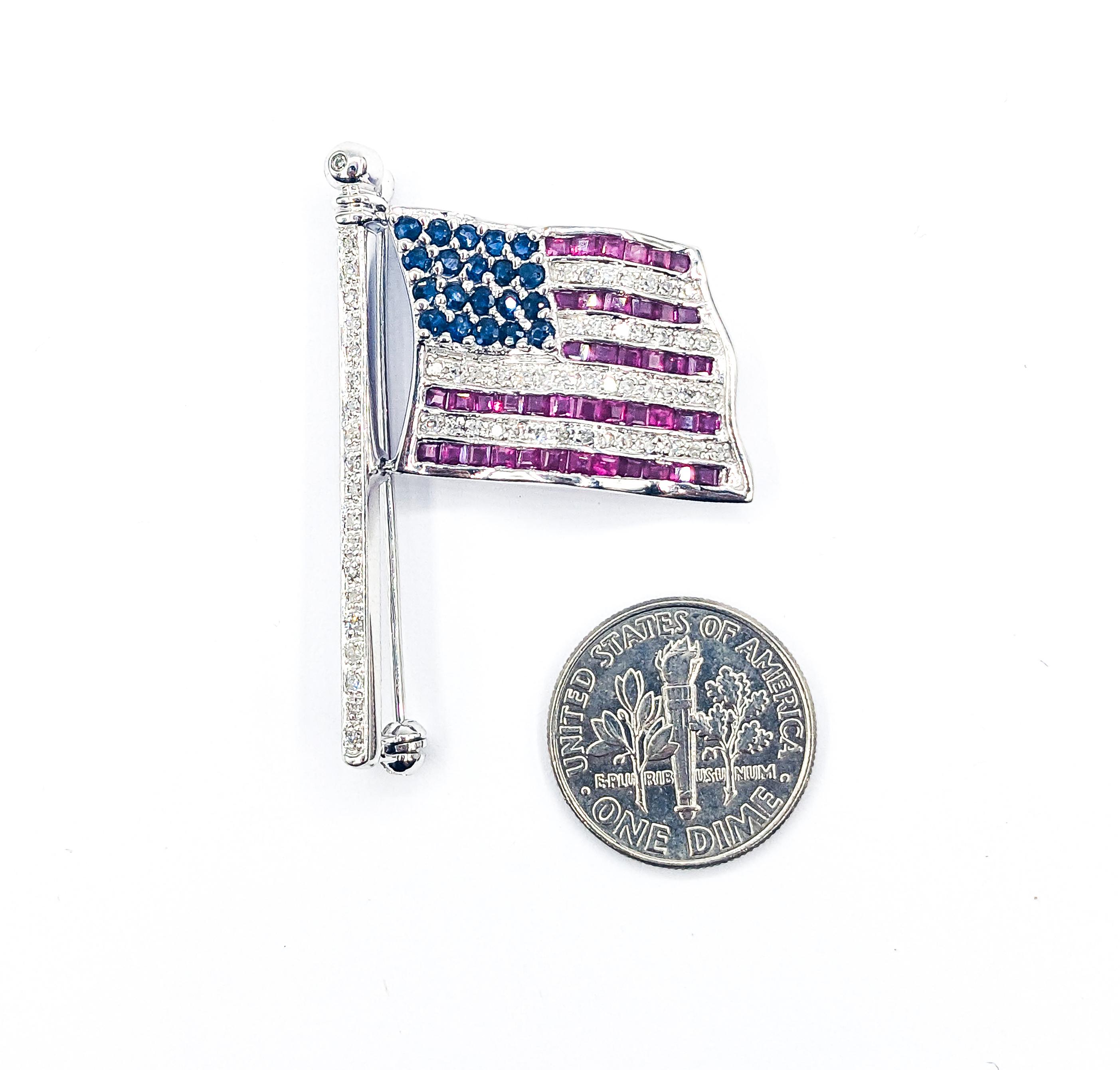 Pin Bandera de EEUU con Zafiro, Rubí y Diamantes en Oro Blanco Corte redondo