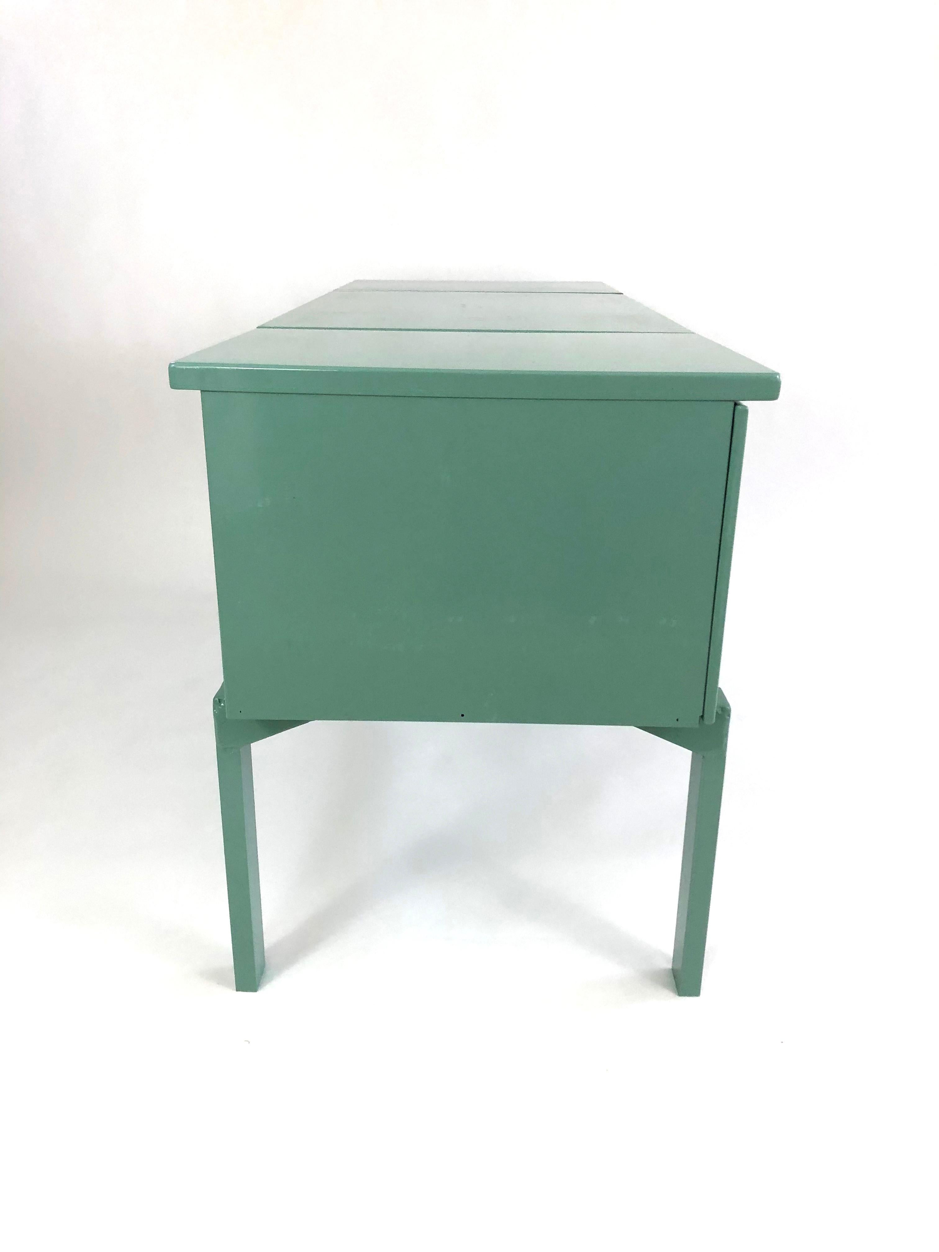 US Military Vintage Folding Celadon Green Painted Metal Field Desk In Good Condition In Essex, MA