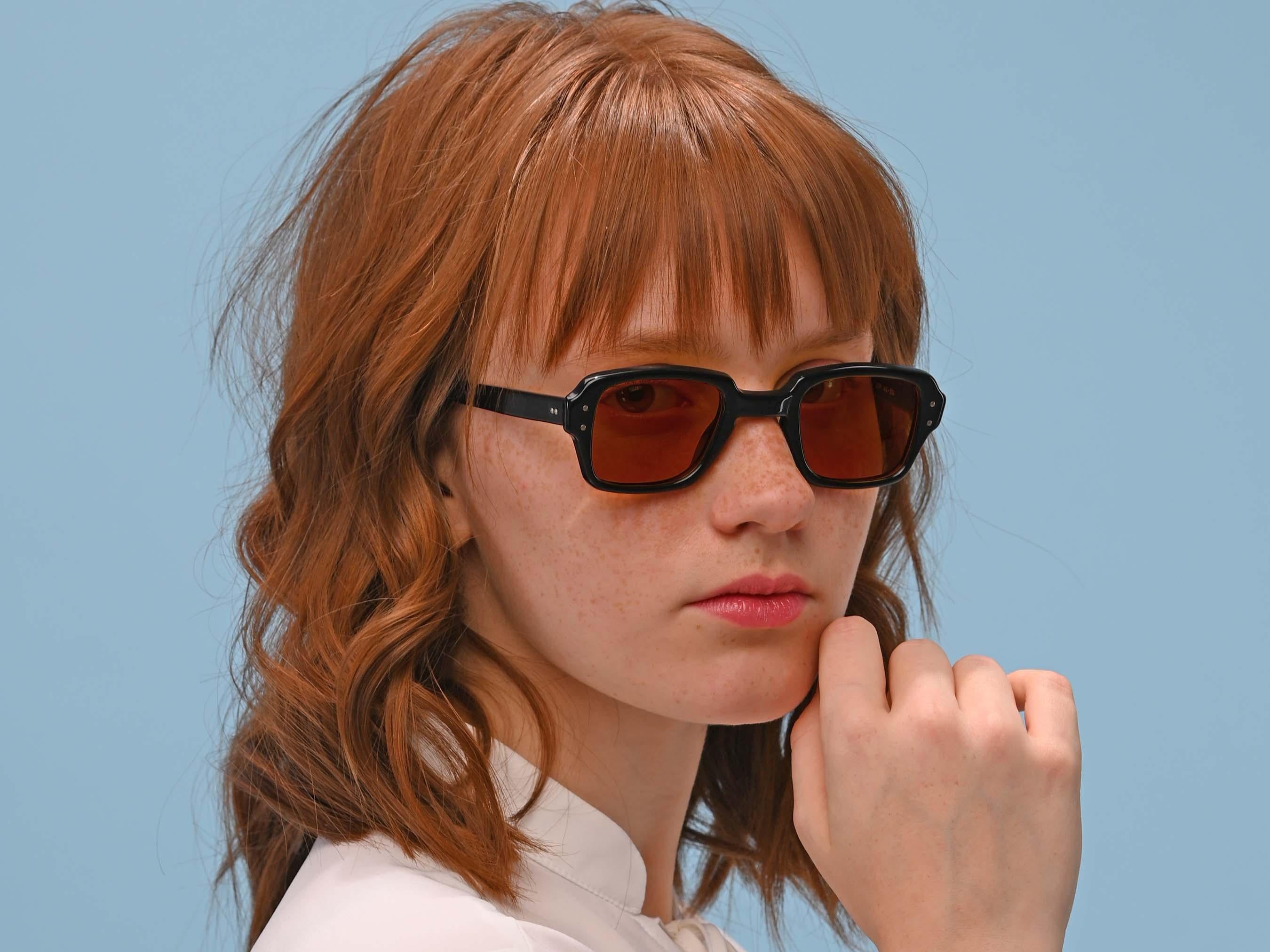 Oldtimer-Sonnenbrille des US-Militärs, hergestellt in den U.S.A. Berühmte BCG braun polarisierte Gläser im Zustand „Neu“ im Angebot in Valencia, CA