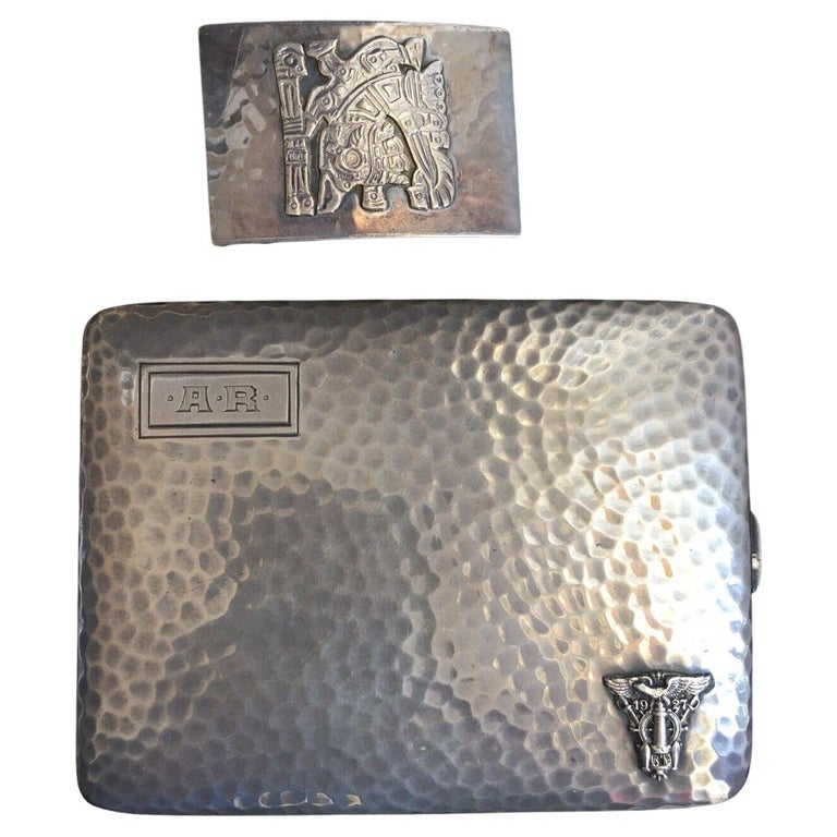 tui cigarettes et boucle de ceinture Mayan en argent sterling de l'Acadmie navale amricaine (USNA 1927) - En vente sur 1stDibs France tui cigarettes et boucle de ceinture Mayan en argent sterling de l'Acadmie navale amricaine (USNA 1927) - En vente sur 1stDibs France