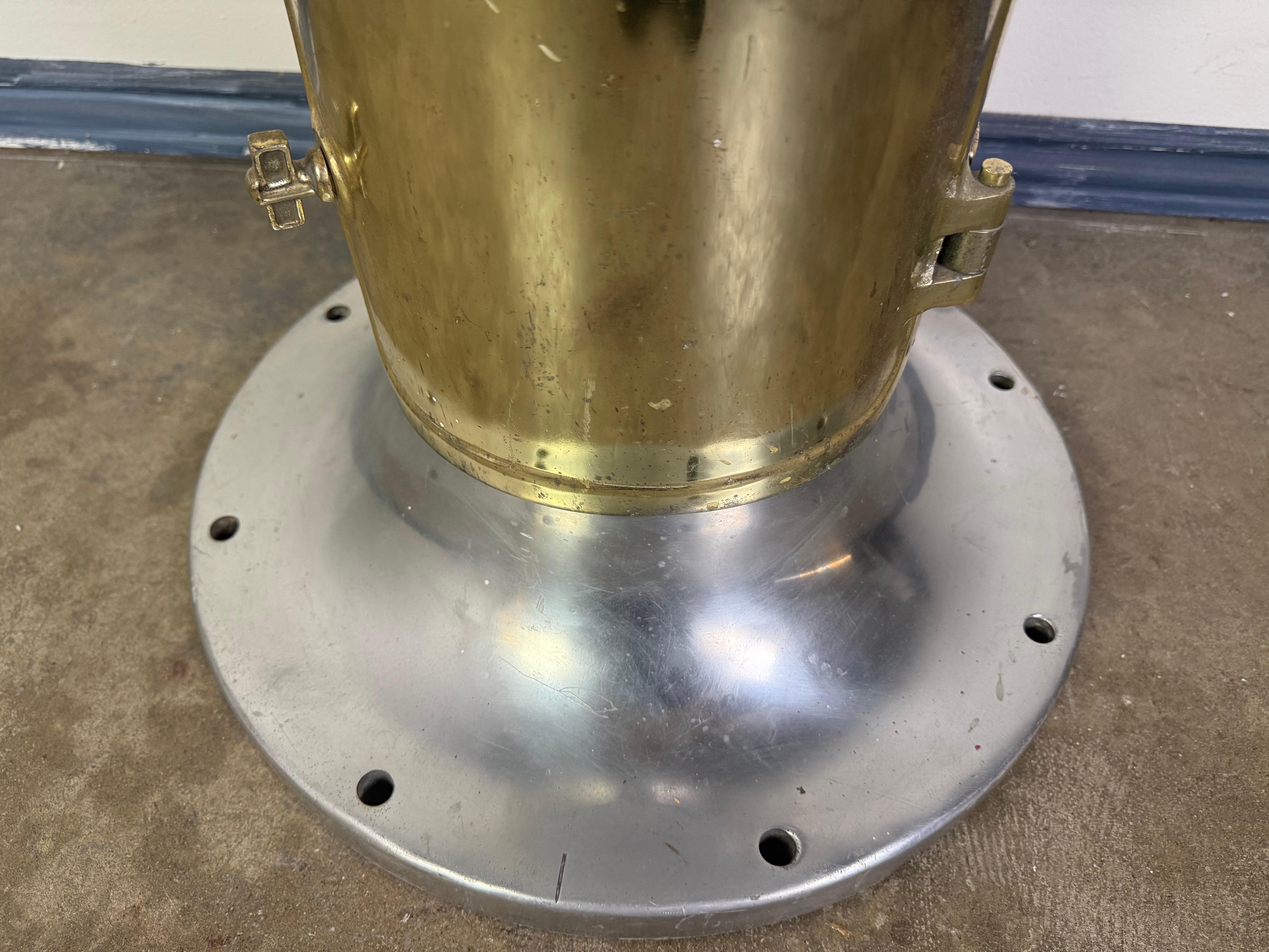 U.S. Navy Alidade Pelorus Stand by Sperry Gyroscope Company, Mark XXXI, Mod 0 For Sale 1