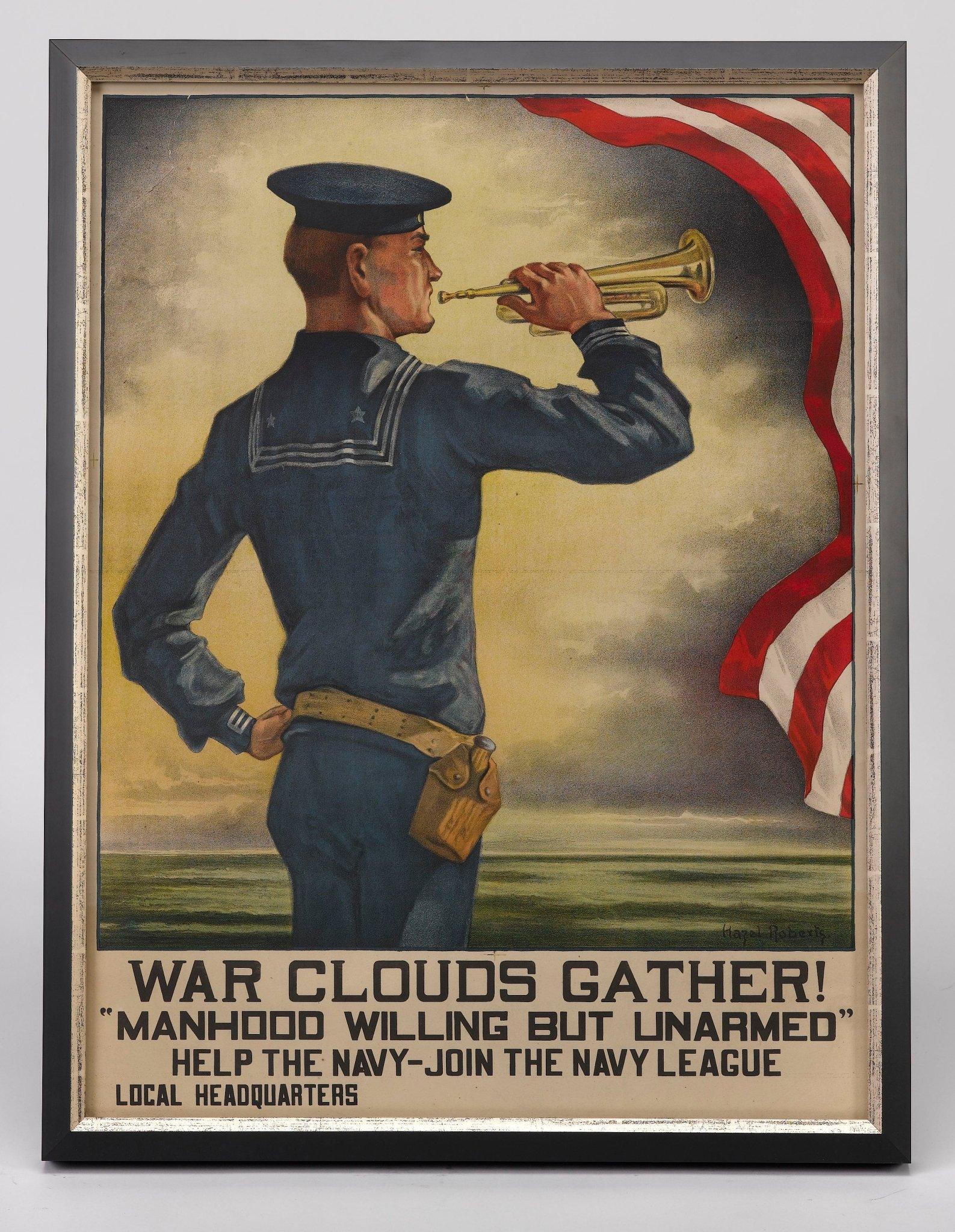 Questo poster di propaganda è stato disegnato da Hazel Roberts (1883-1966) per incoraggiare gli spettatori a unirsi alla U.S. Navy League. Il poster è stato emesso nel 1916 e presenta la raffigurazione di un soldato della Marina rivolto verso