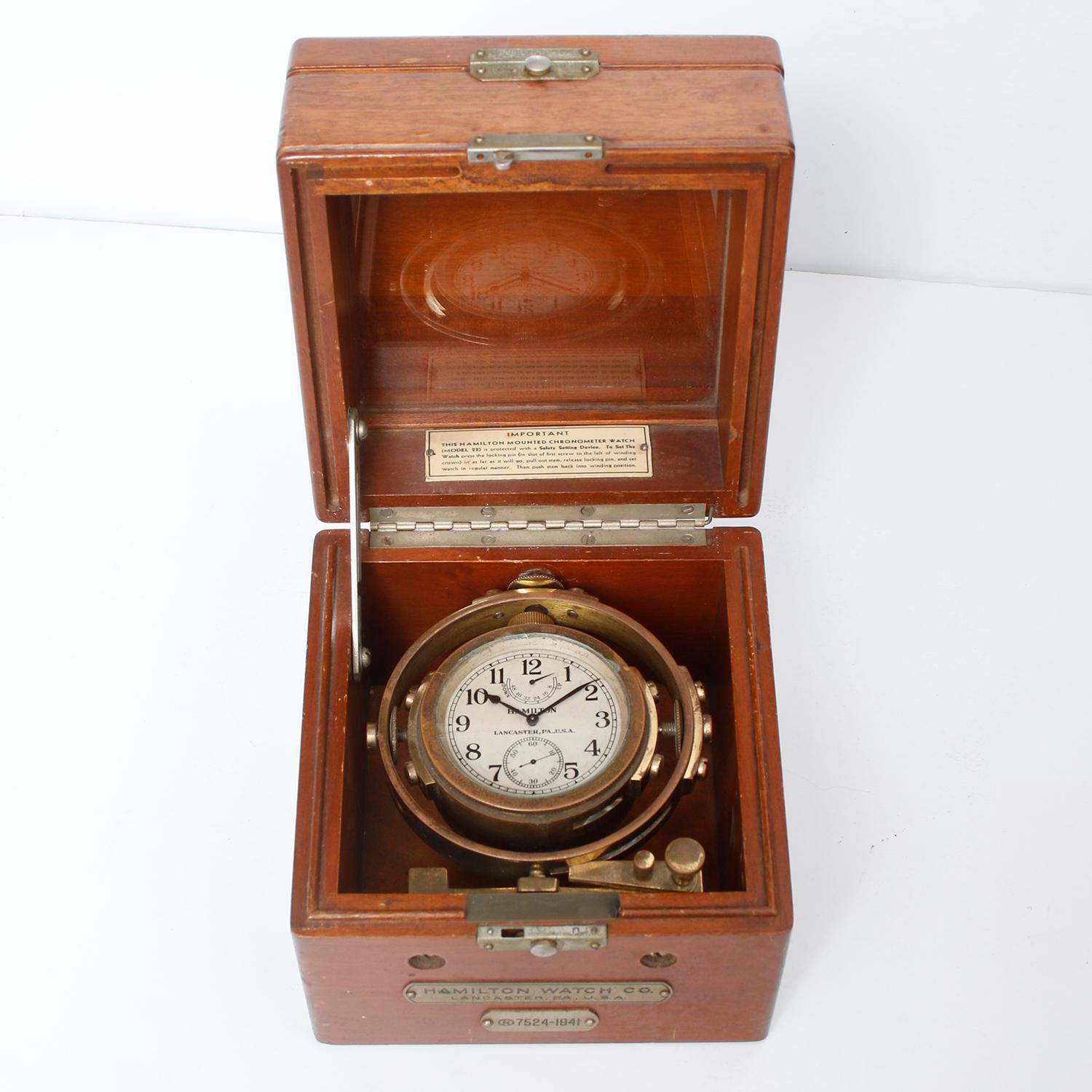 US Navy Mounted Hamilton Model 22 Bureau of  Ships Chronometer For Sale 2