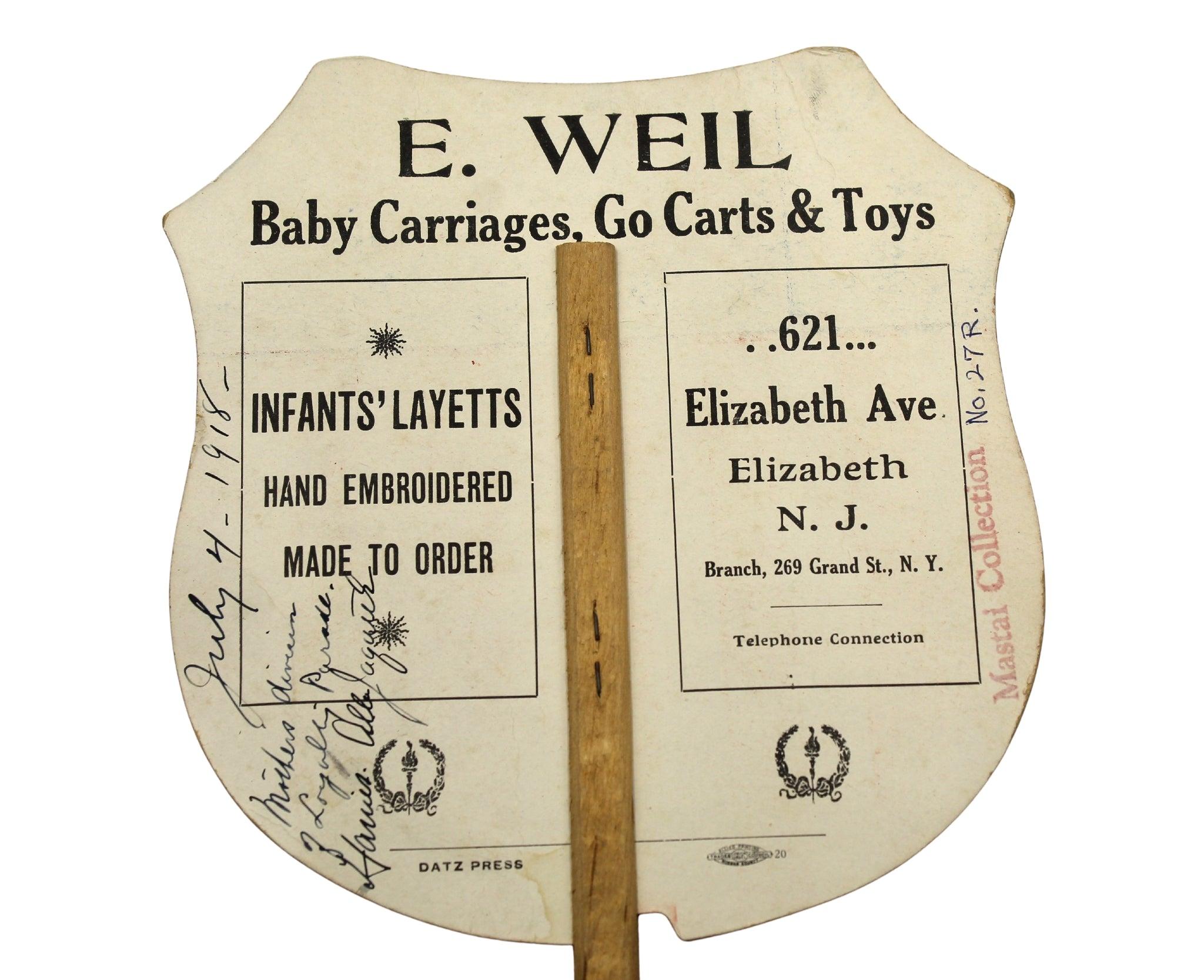 U.S. Shield Patriotic Printed Paddle Fan, Circa 1918 In Good Condition For Sale In Colorado Springs, CO