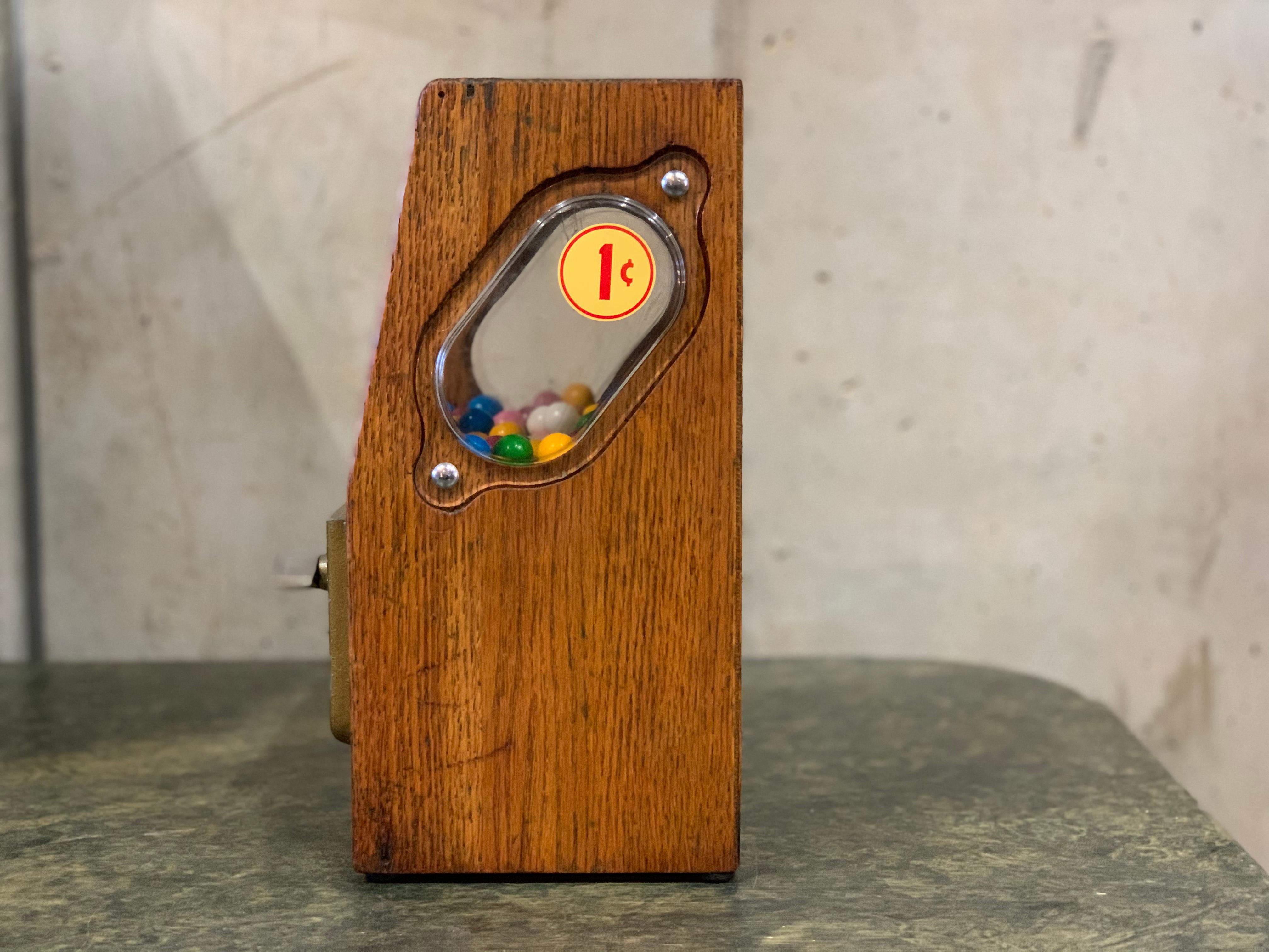 Metal US Wooden Bubblegum Vending Machine, 1950s