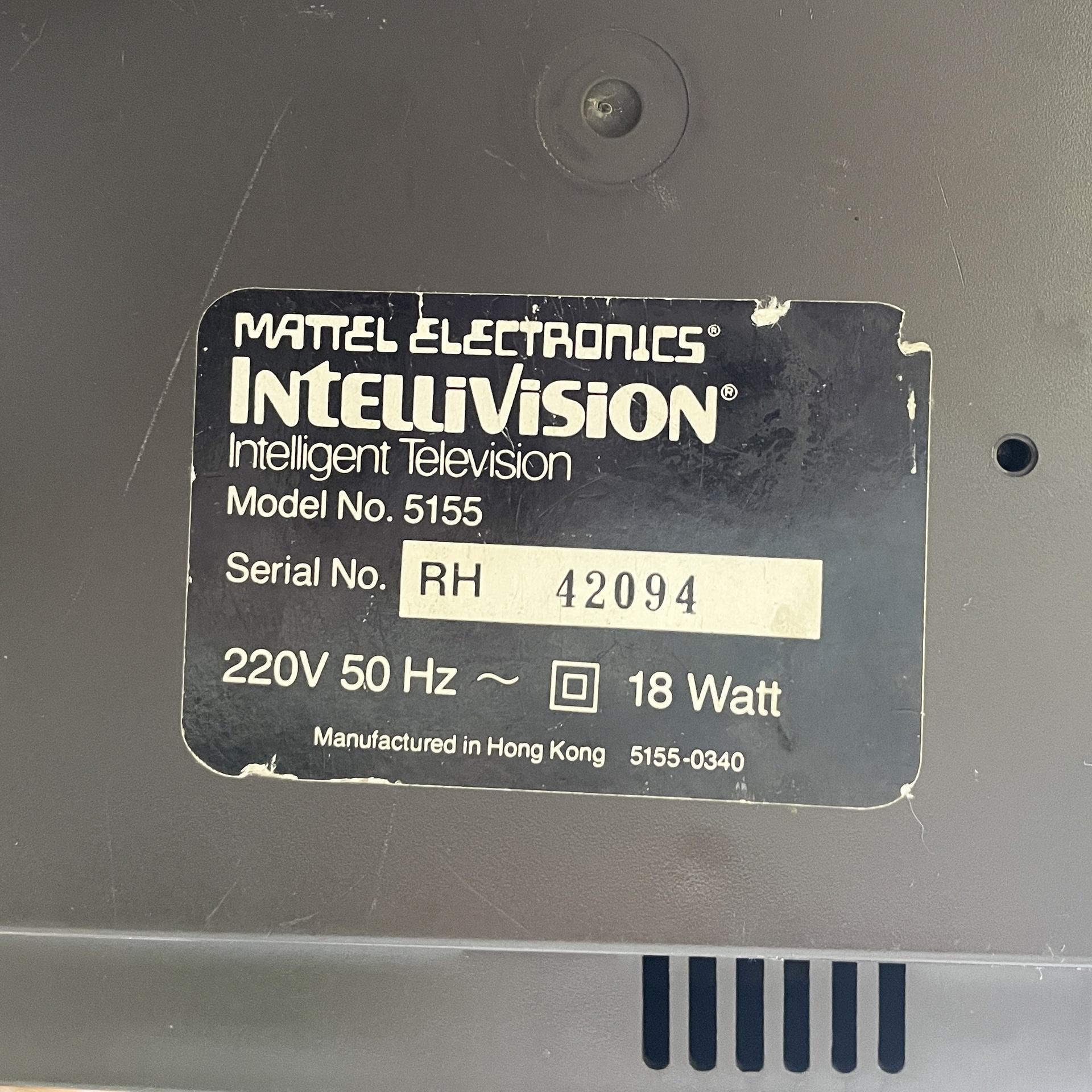 Usa console Intellivision and Tron deadly discs videogame by Mattel, 1980s For Sale 4