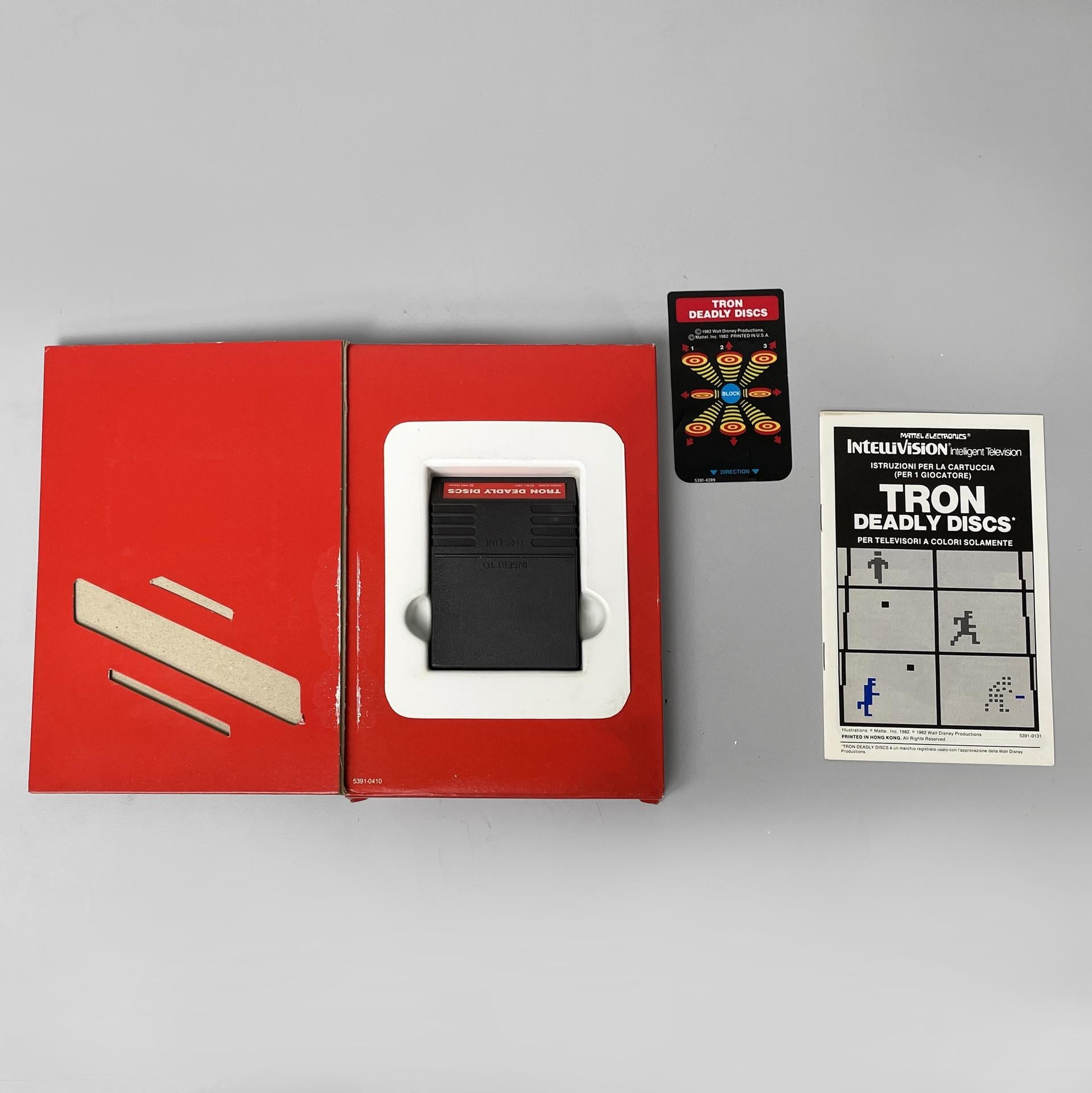 Usa console Intellivision and Tron deadly discs videogame by Mattel, 1980s For Sale 7