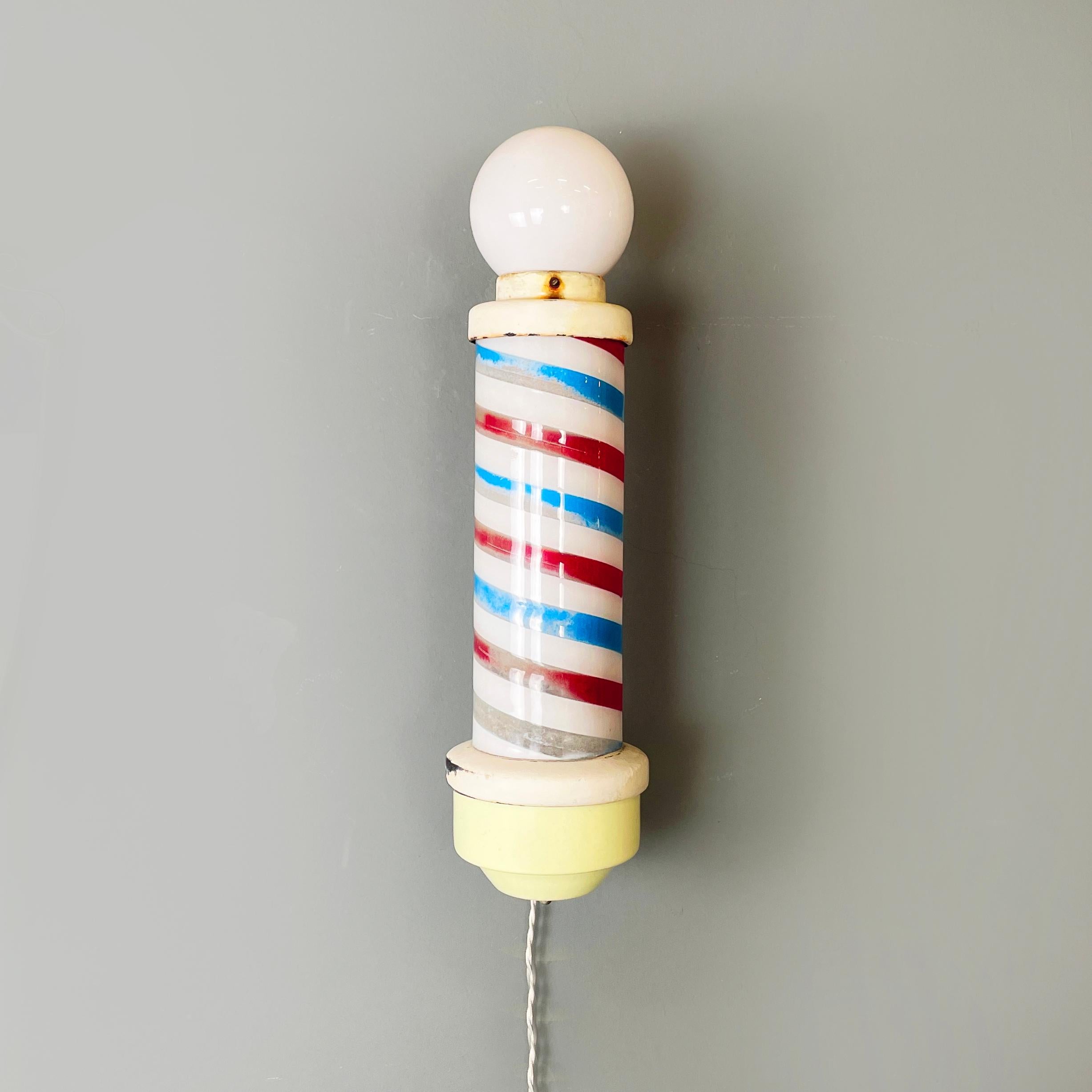 USA mid-century Lighted barber Pole in plastic, metal and opaline glass, 1950s In Fair Condition For Sale In MIlano, IT