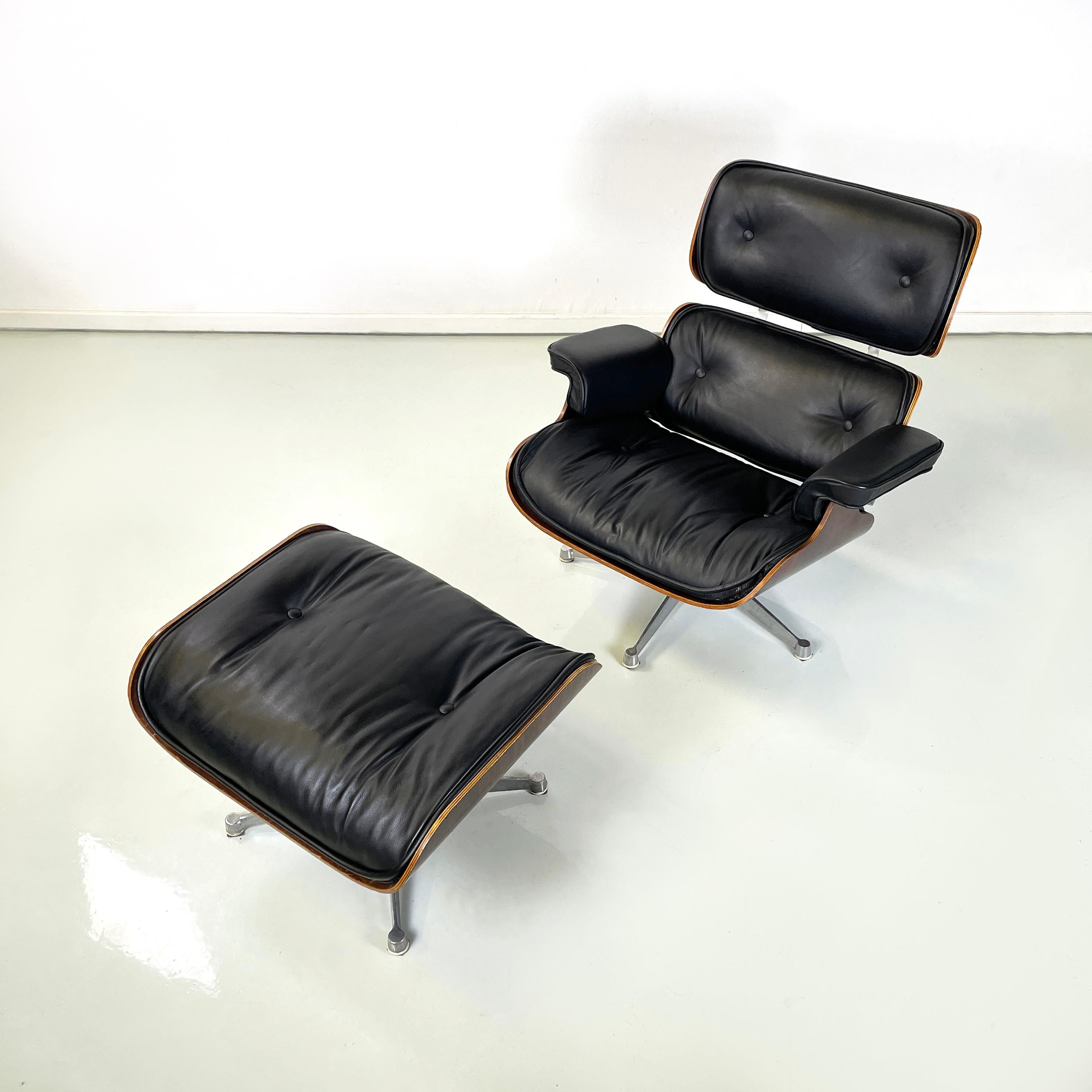 Usa modern Sessel und Ottomane Mod. 670 und 671 von Charles und Ray Eames für Herman Miller, 1970er Jahre
Ikonische und Vintage-Set von Sessel und Ottomane mod. 670 und 671 mit Holzstruktur. Der Sessel besteht aus einem quadratischen Sitz und einer